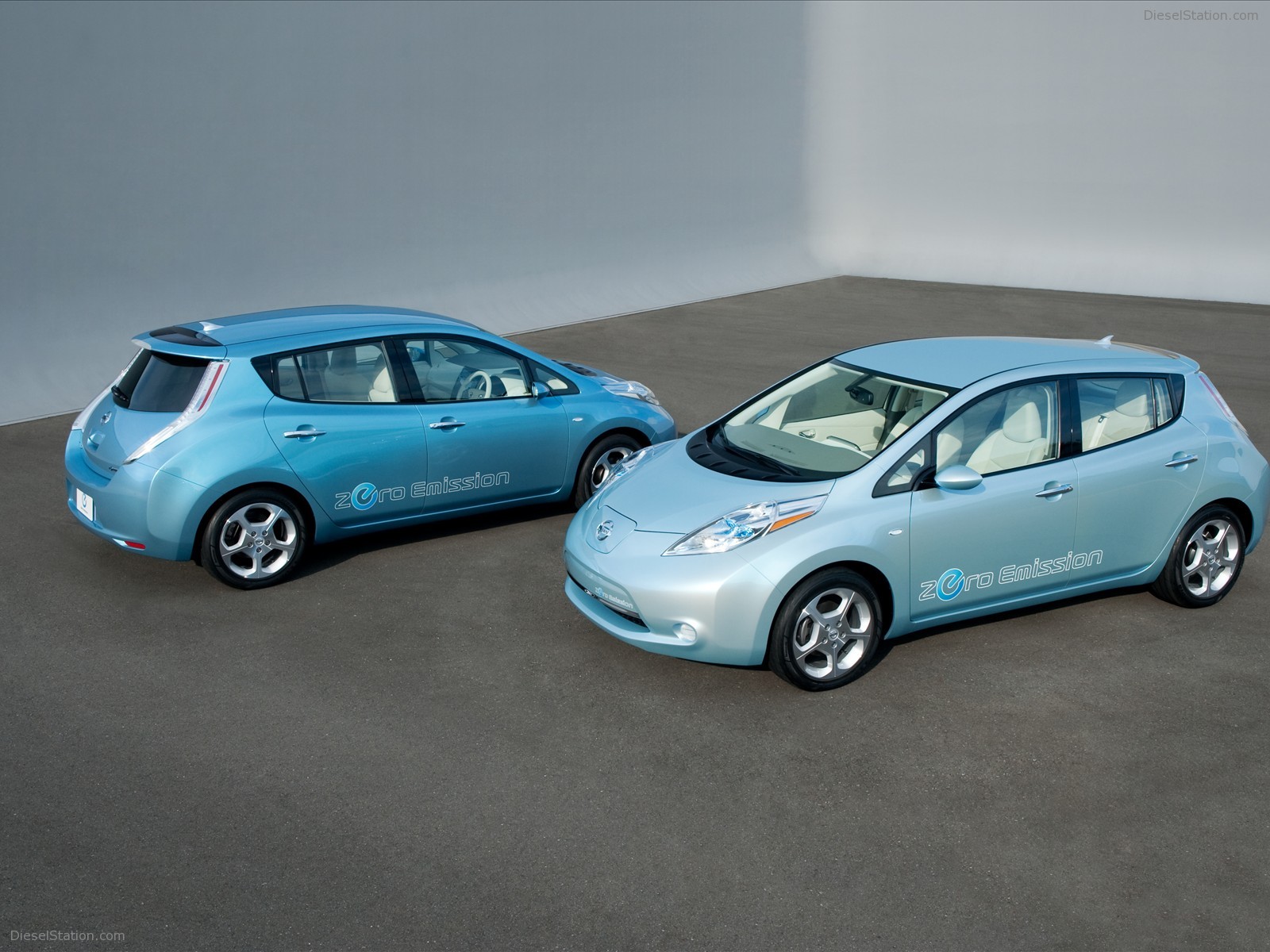 Nissan Leaf 2011