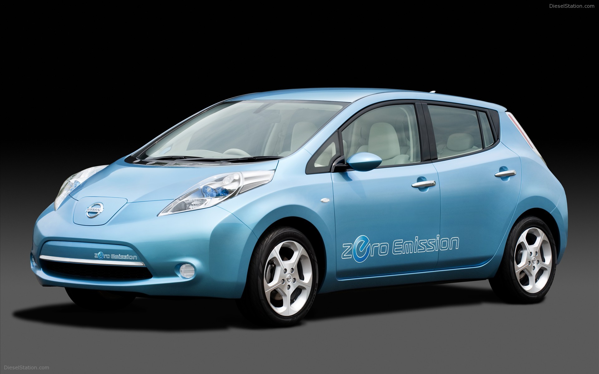 Nissan Leaf 2011