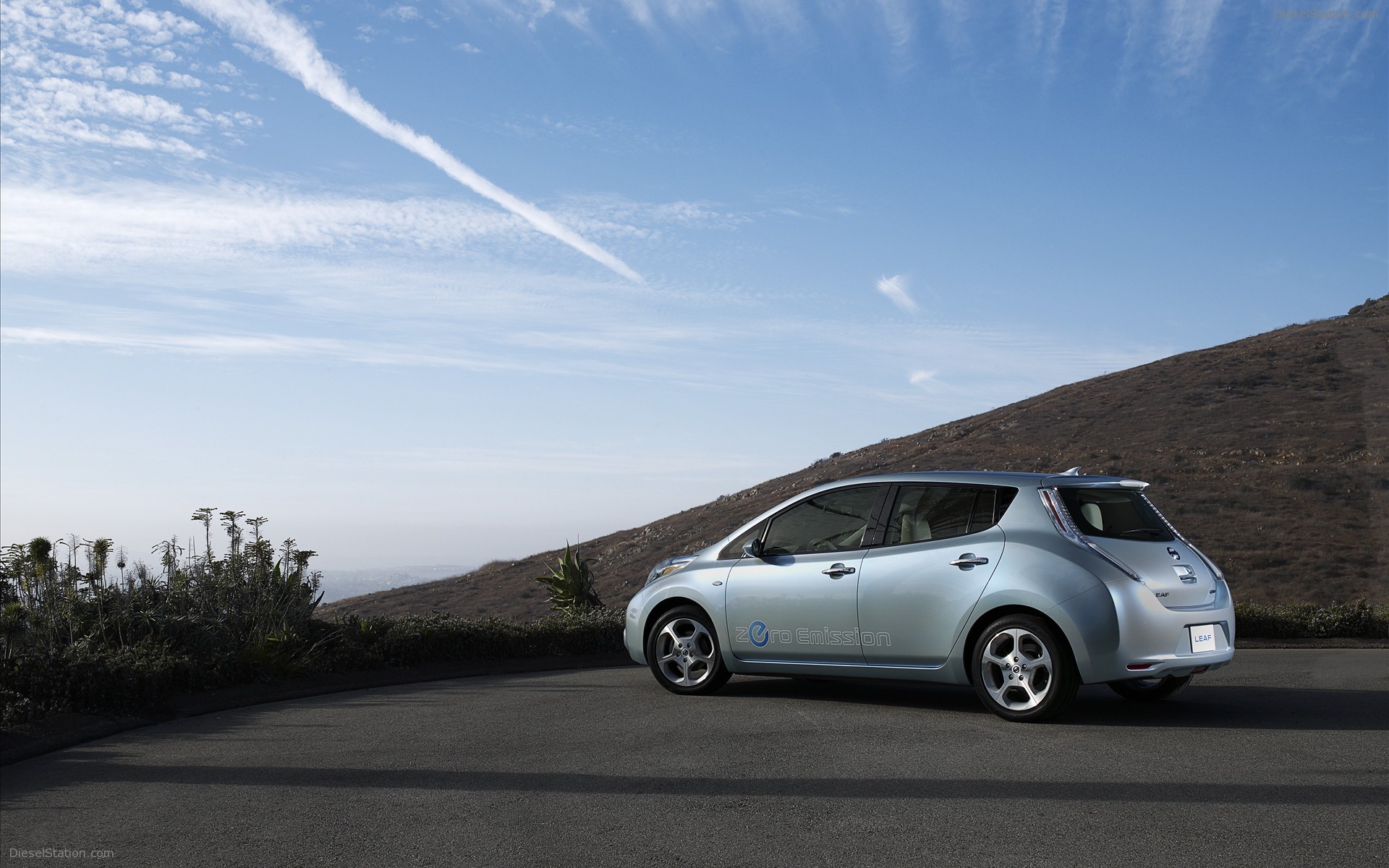 Nissan Leaf 2011
