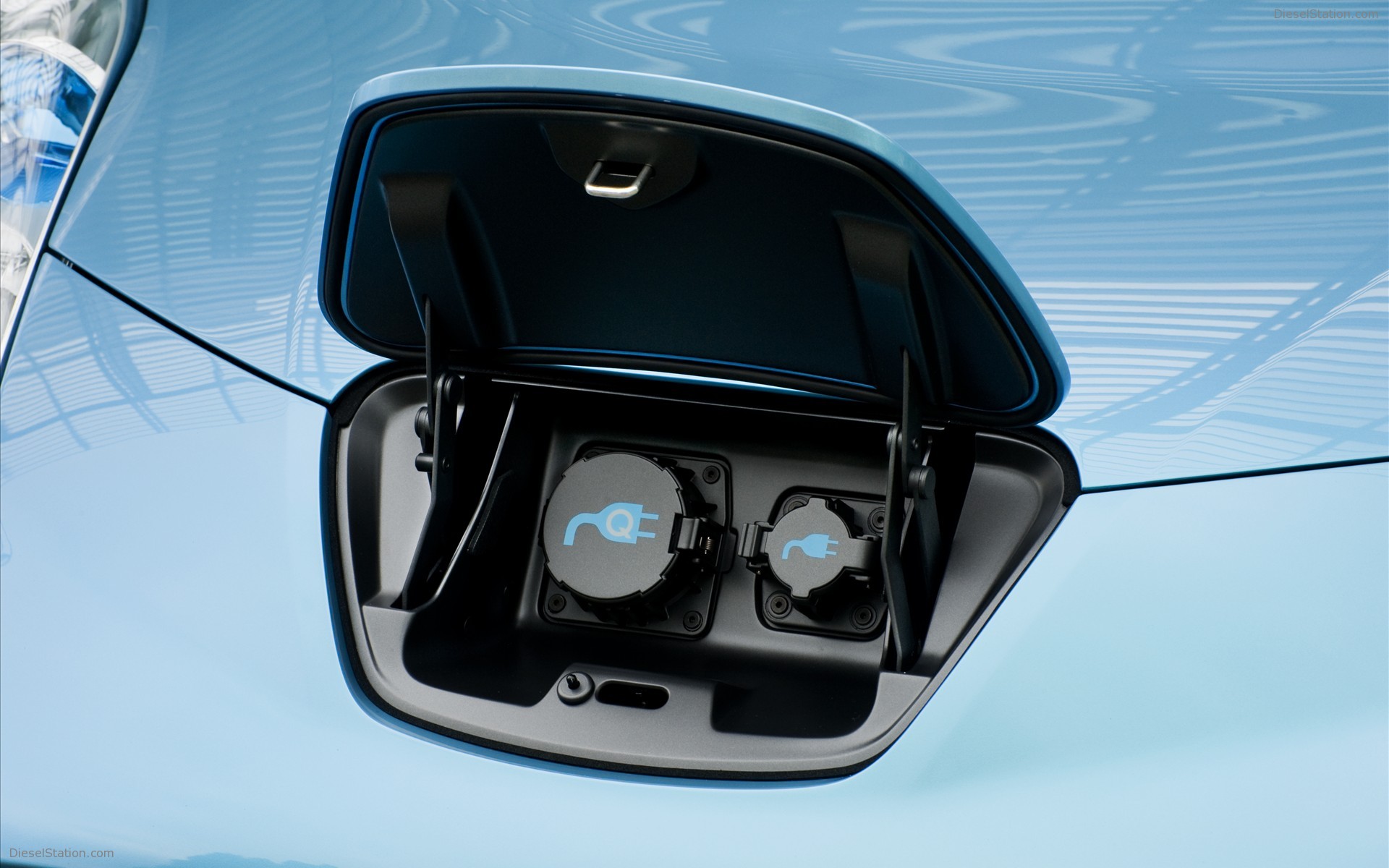 Nissan Leaf 2011
