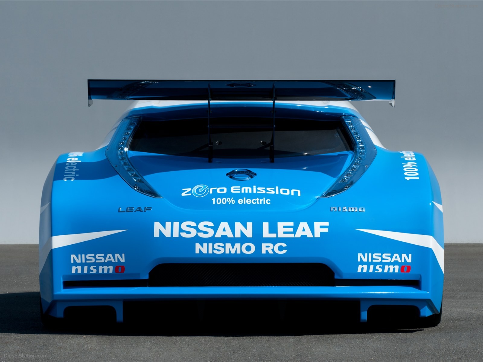 Nissan Leaf Nismo RC 2011