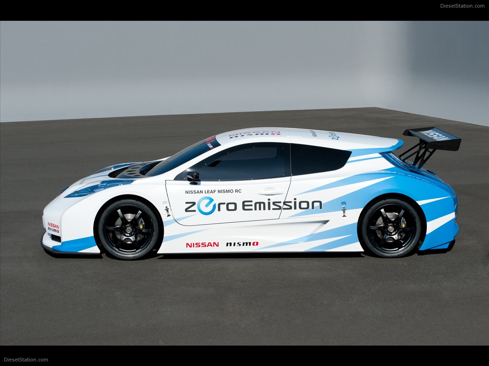 Nissan Leaf Nismo RC 2011