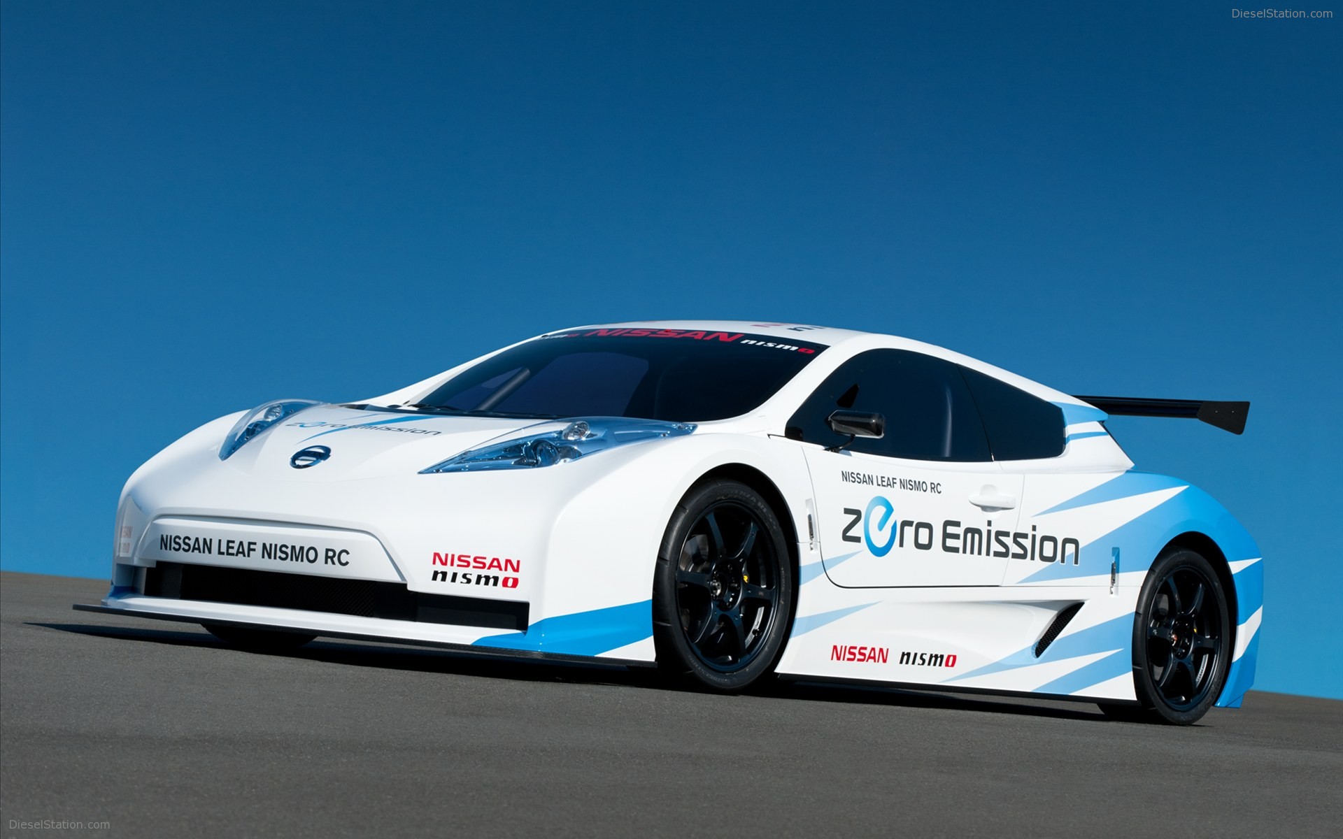 Nissan Leaf Nismo RC 2011