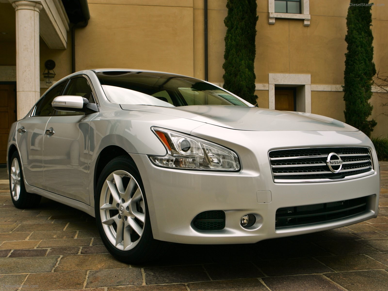 Nissan Maxima 2009