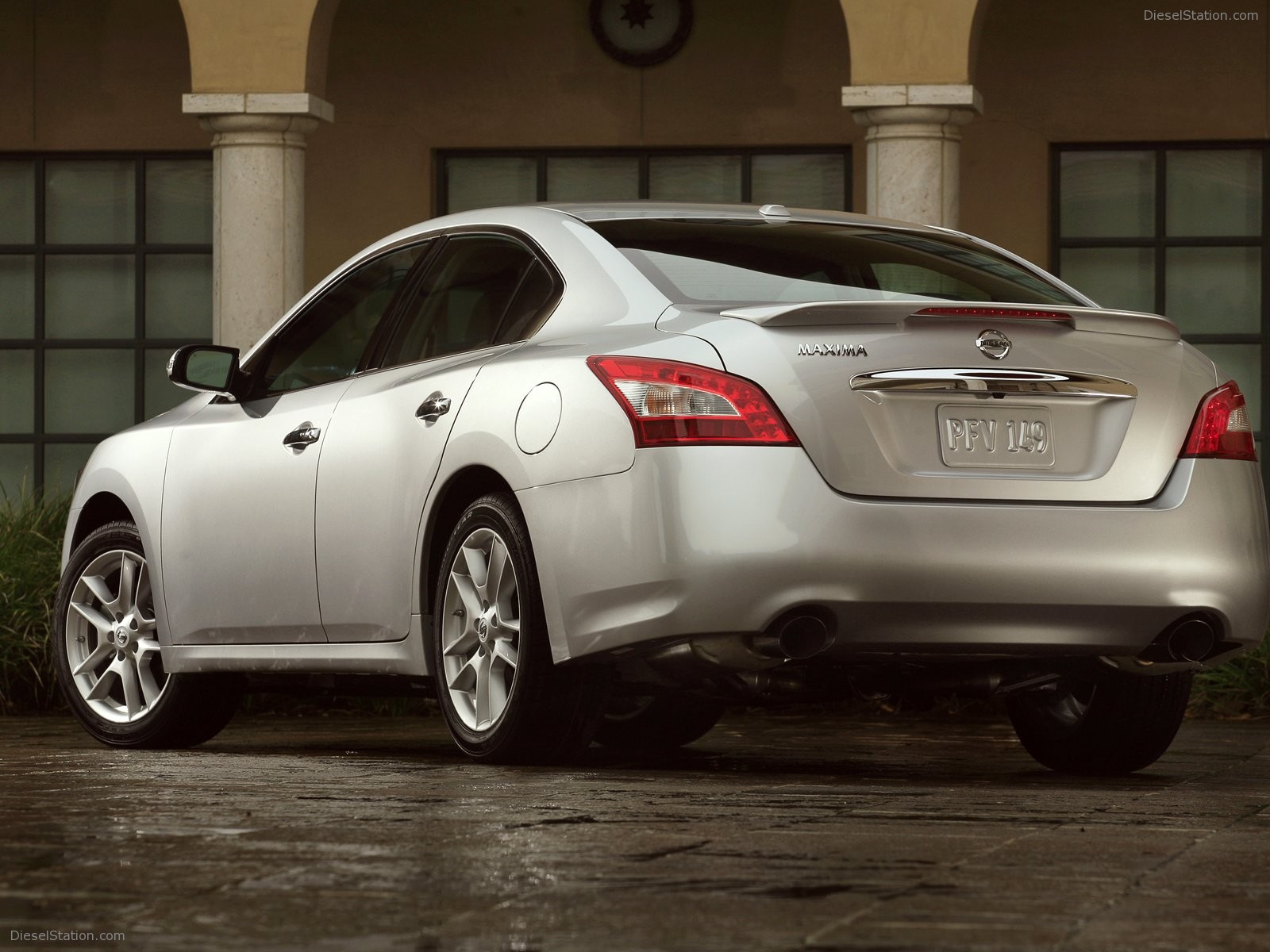 Nissan Maxima 2009