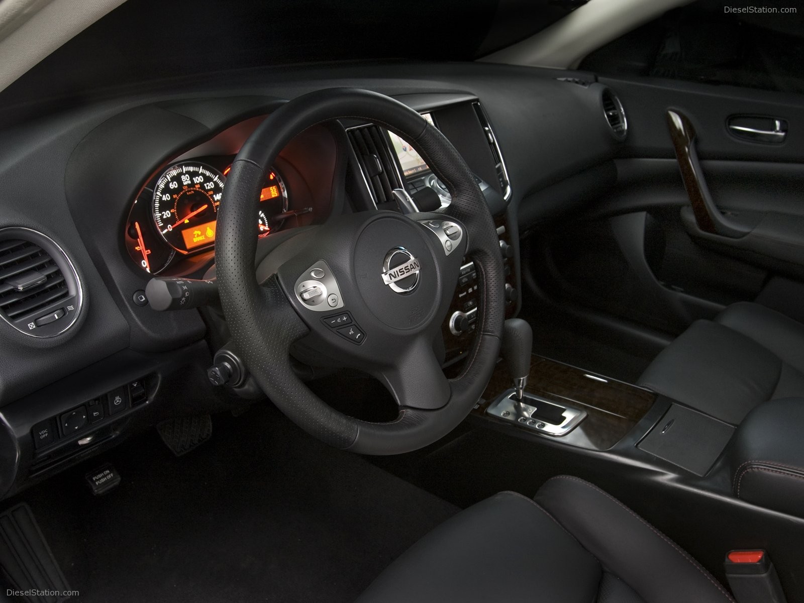 Nissan Maxima 2009