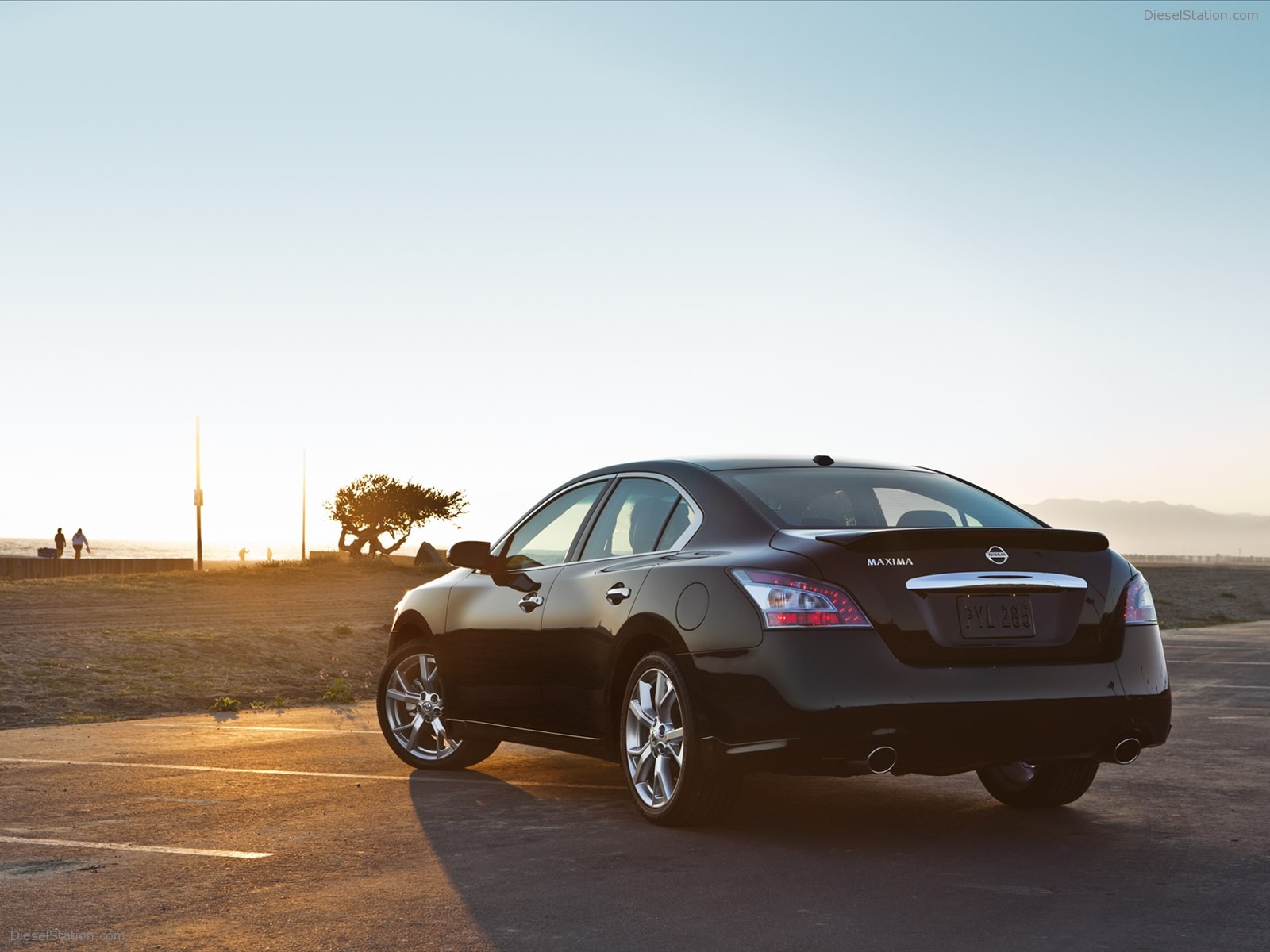 Nissan Maxima 2012