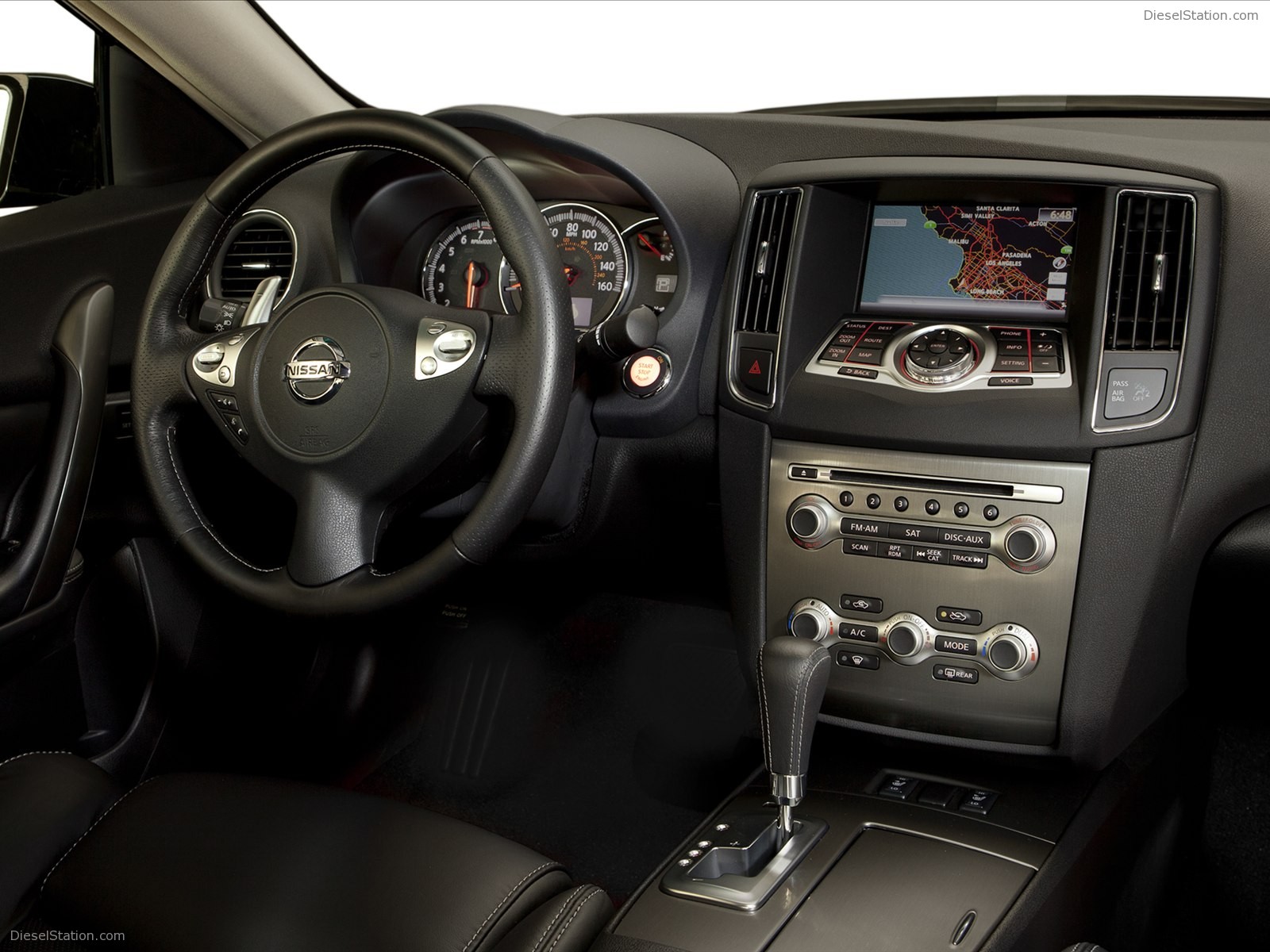 Nissan Maxima 2012