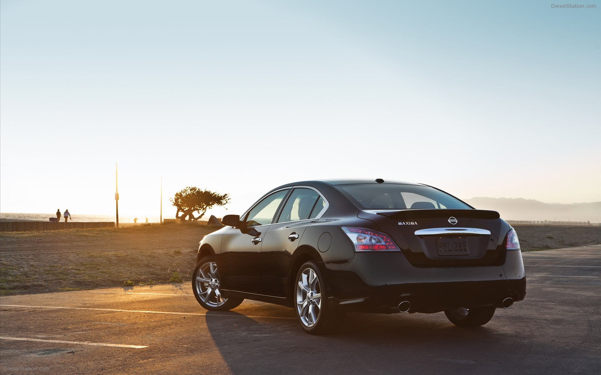 Nissan Maxima 2012