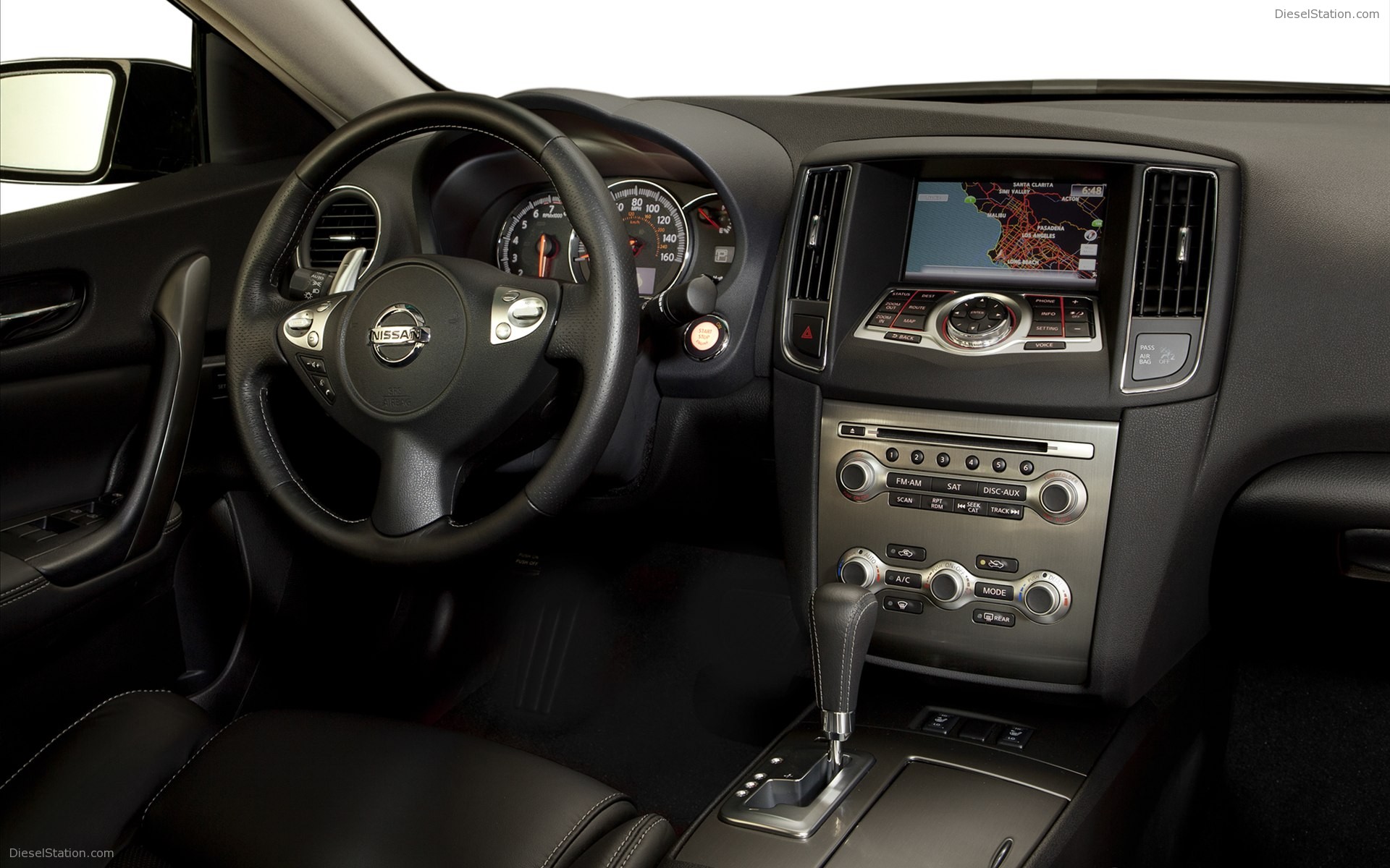 Nissan Maxima 2012