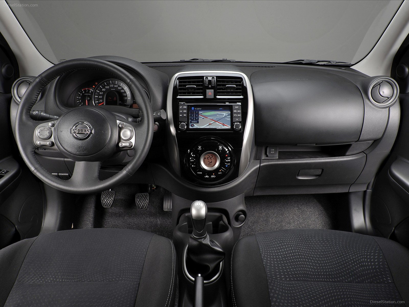 Nissan Micra 2014