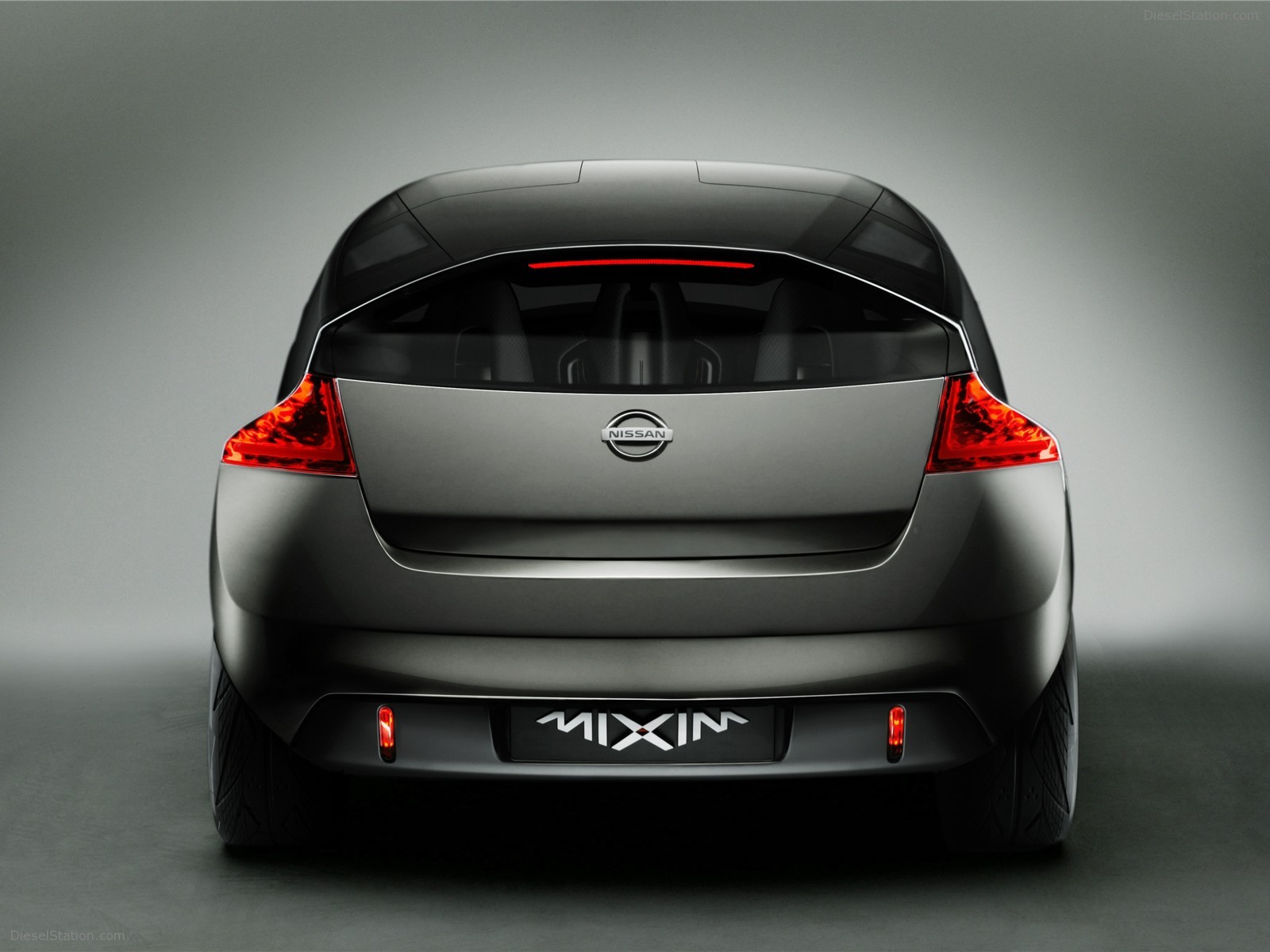 NISSAN MIXIM CONCEPT