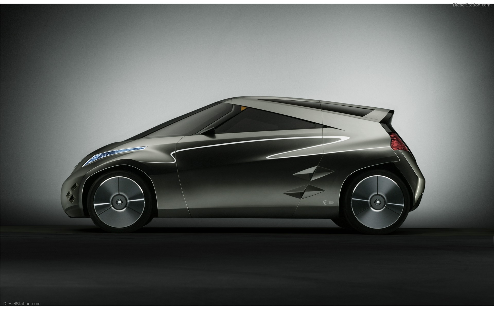NISSAN MIXIM CONCEPT