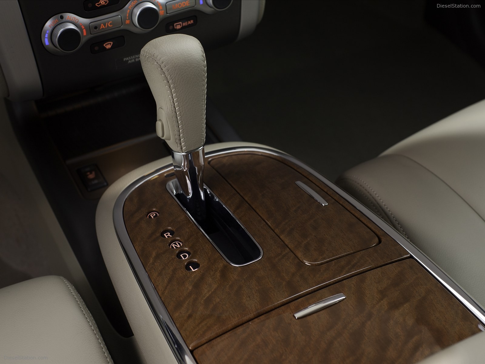 Nissan Murano 2011