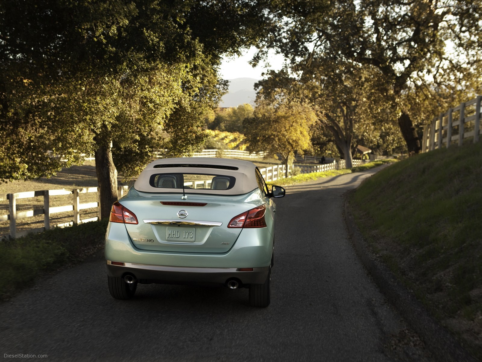 Nissan Murano CrossCabriolet 2011