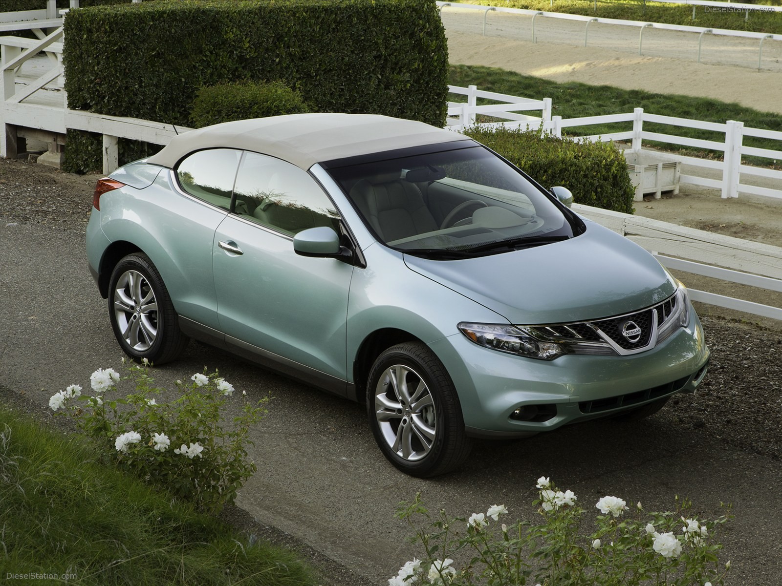 Nissan Murano CrossCabriolet 2011