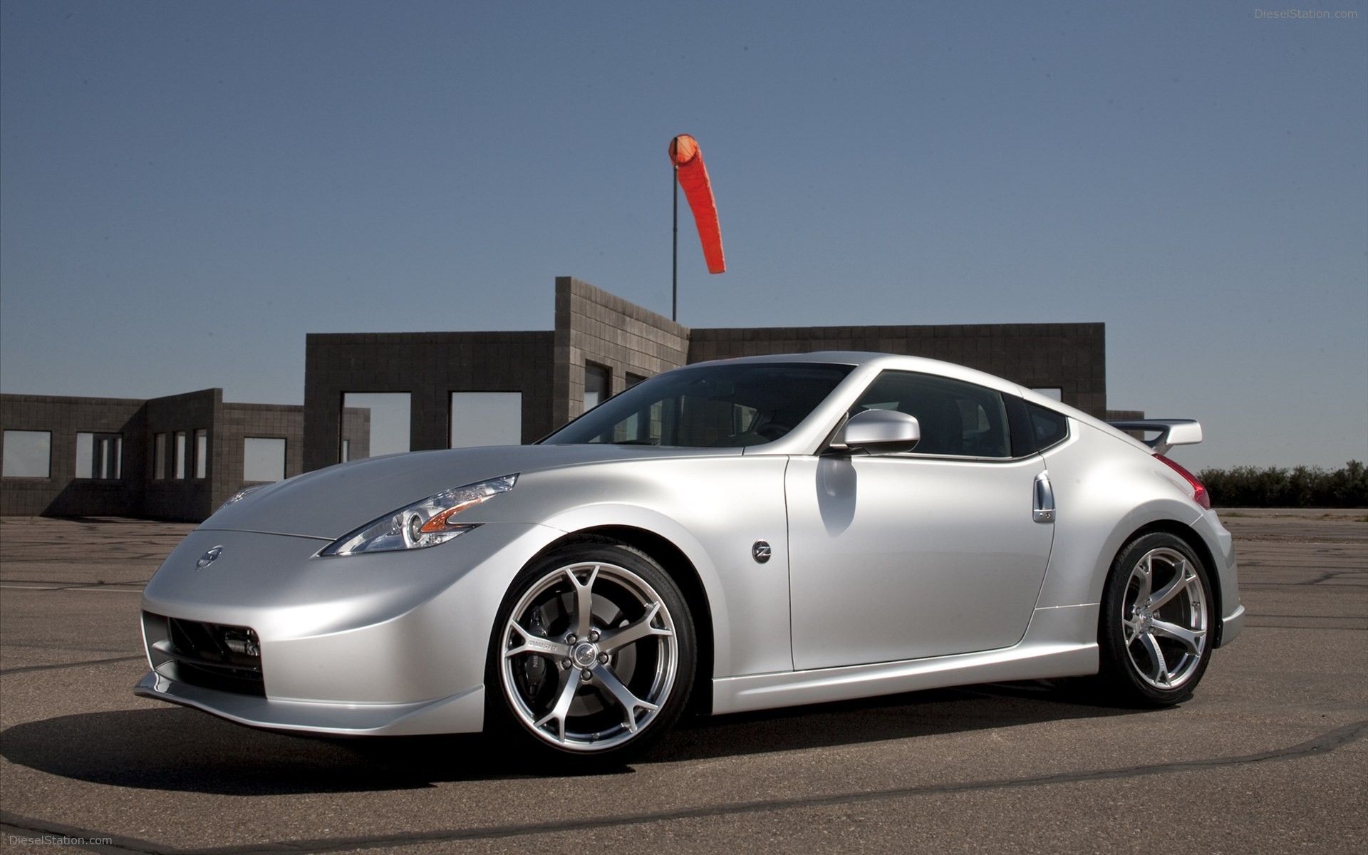 Nissan NISMO 370Z 2011