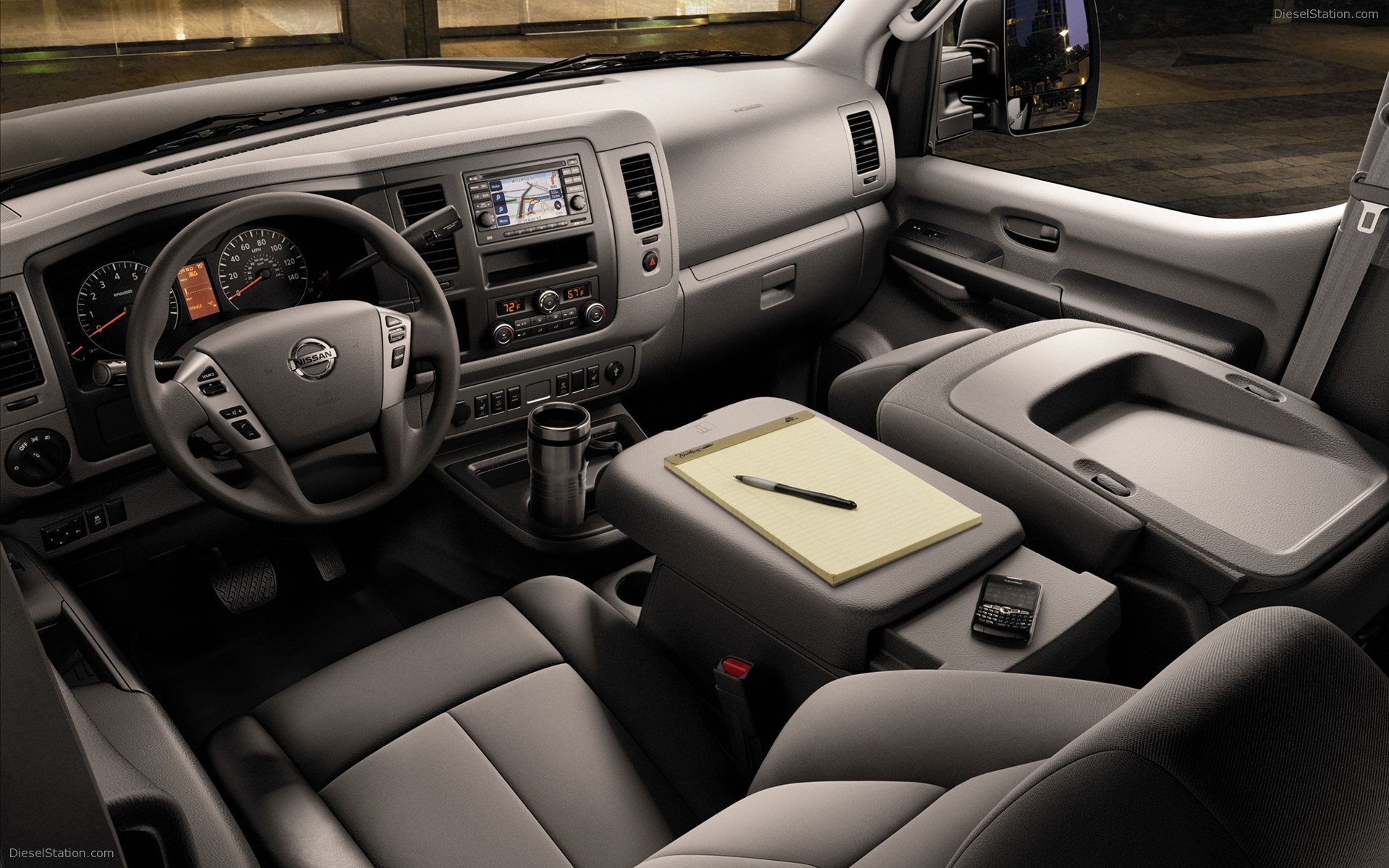Nissan NV3500 2012