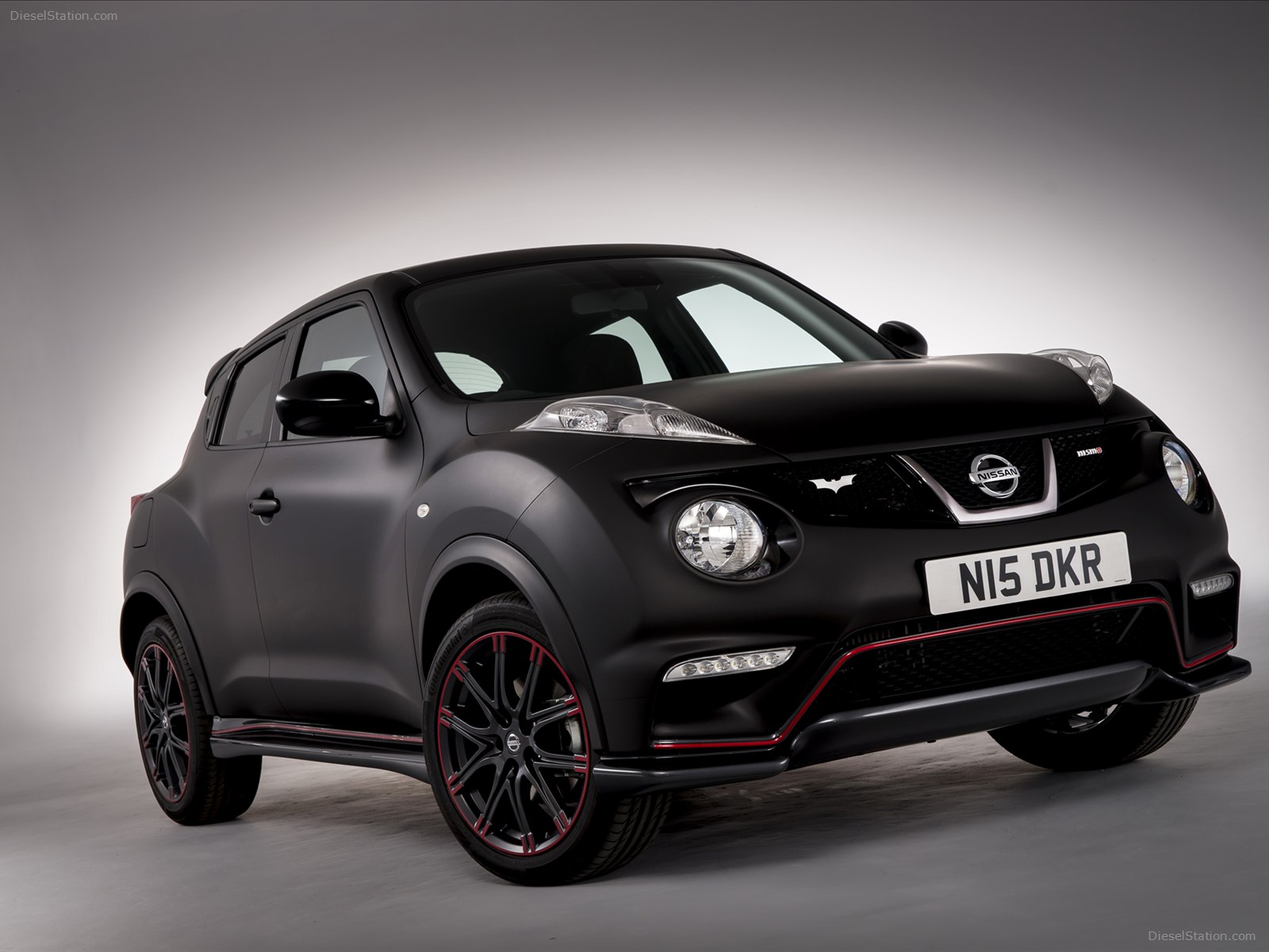 Nissan Juke Nismo Dark Knight Rises 2012