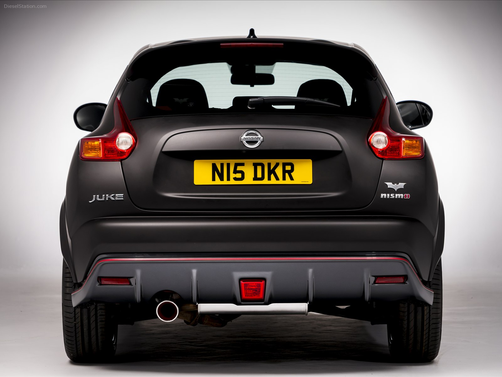 Nissan Juke Nismo Dark Knight Rises 2012