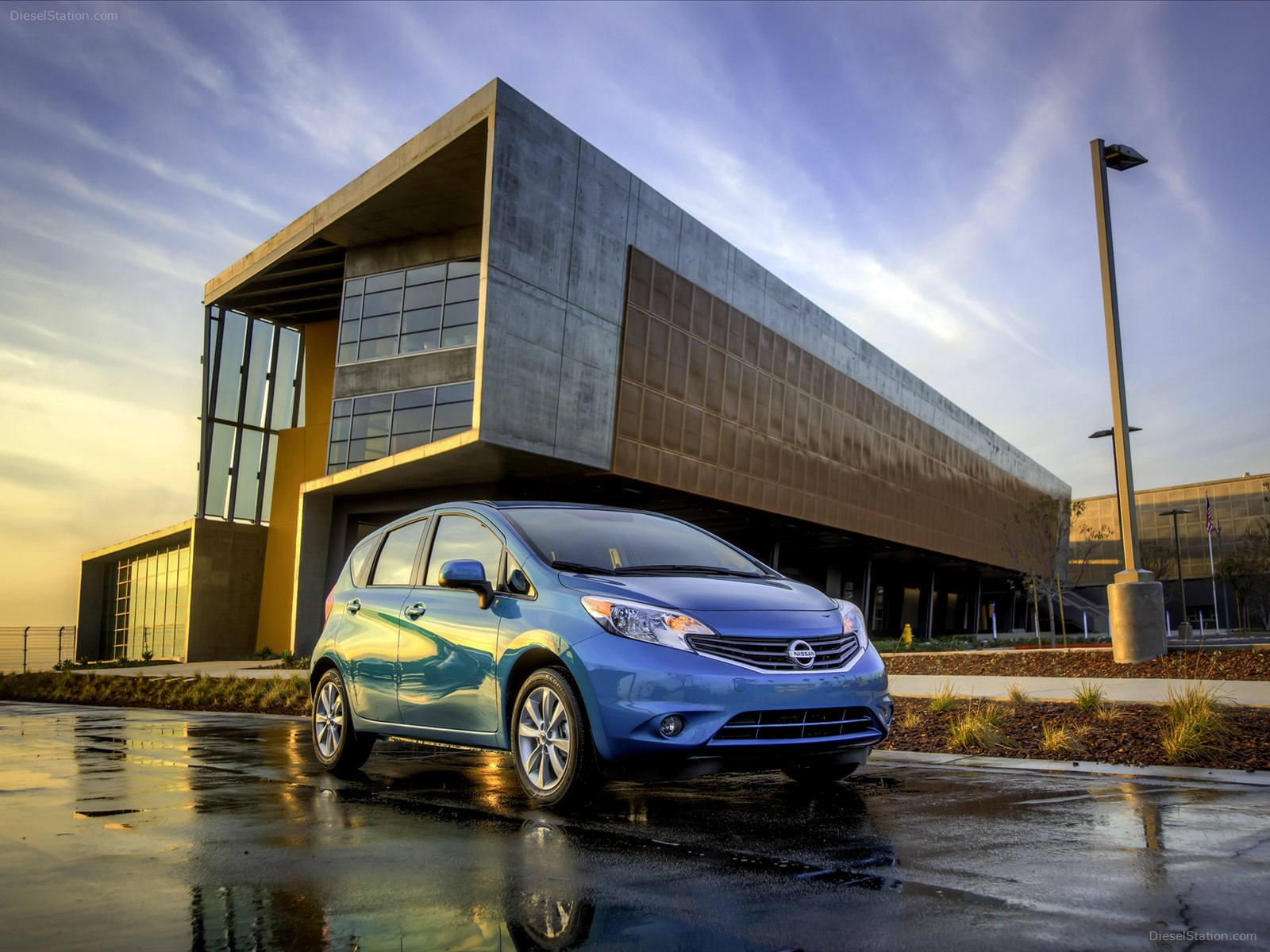 Nissan Versa Note 2014