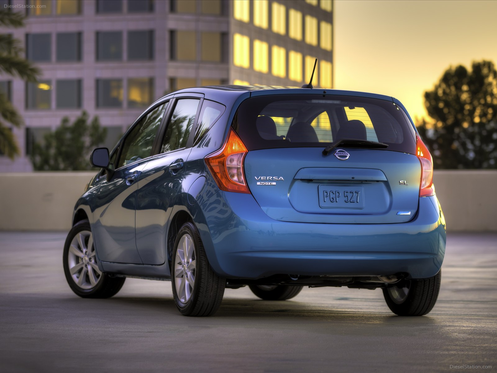 Nissan Versa Note 2014