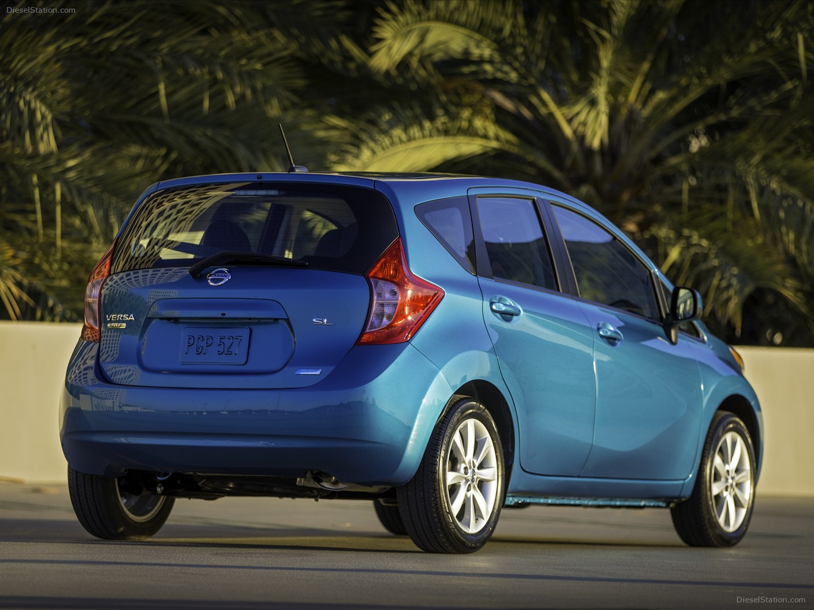 Nissan Versa Note 2014