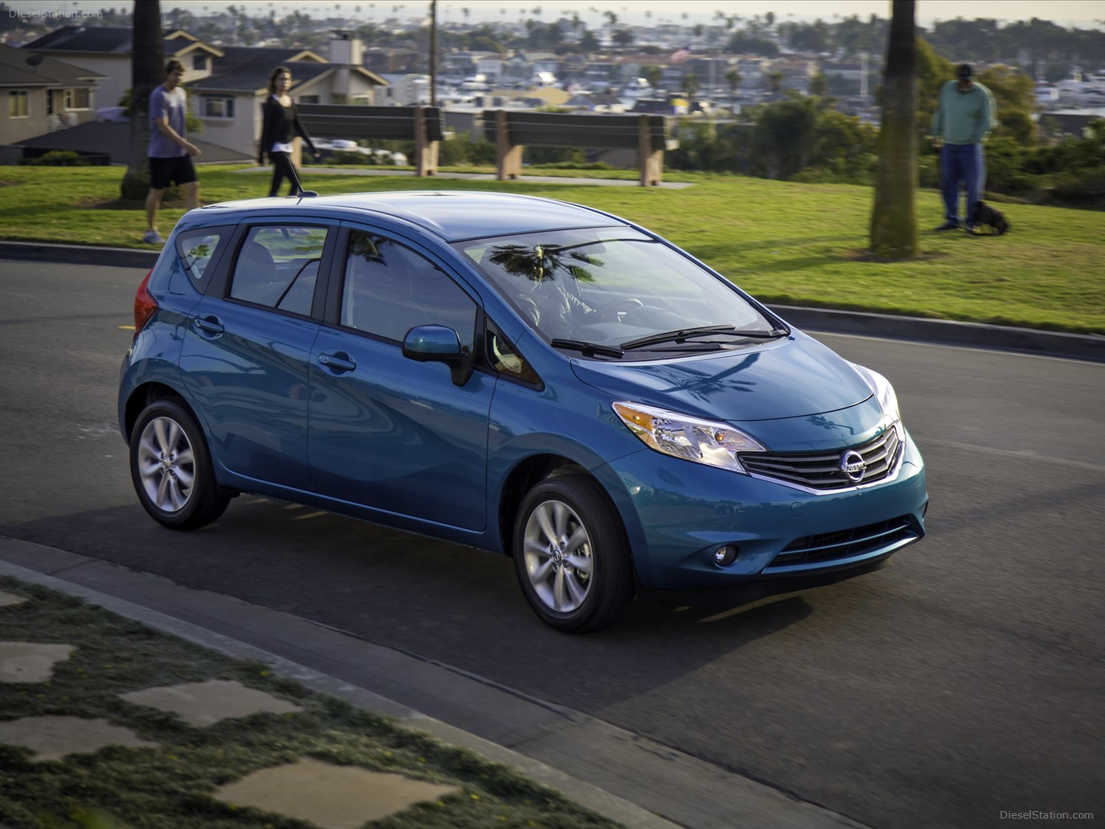 Nissan Versa Note 2014