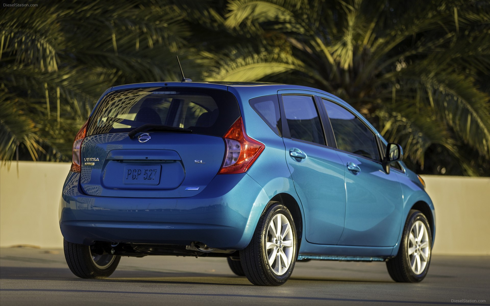 Nissan Versa Note 2014