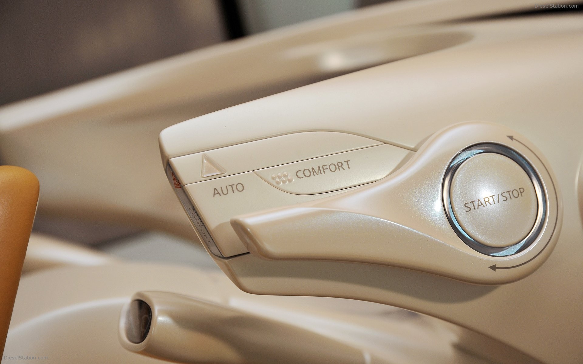 Nissan Nuvu Concept Car 2009