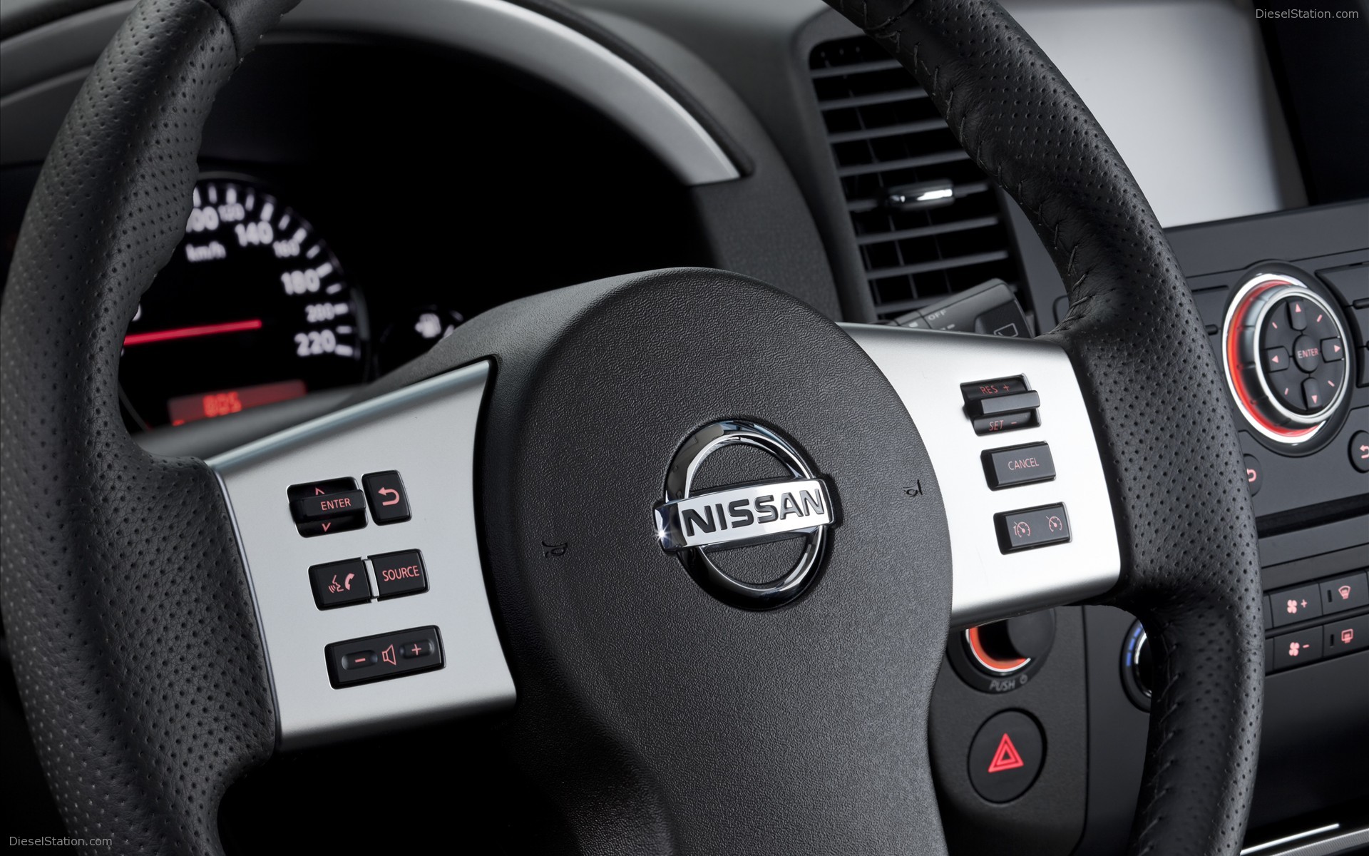 Nissan Pathfinder and Navara 2011