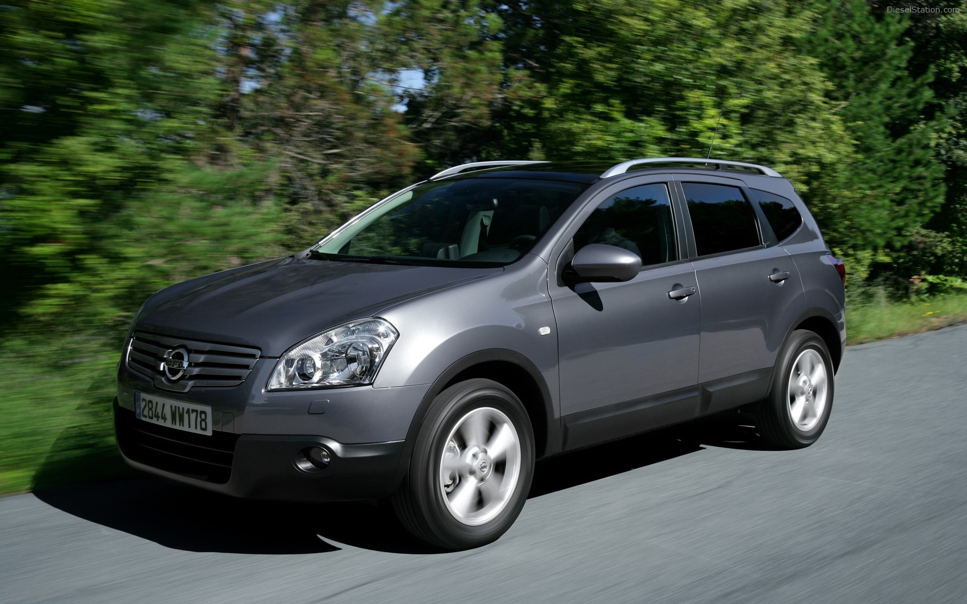 Nissan Qashqai+2 2009