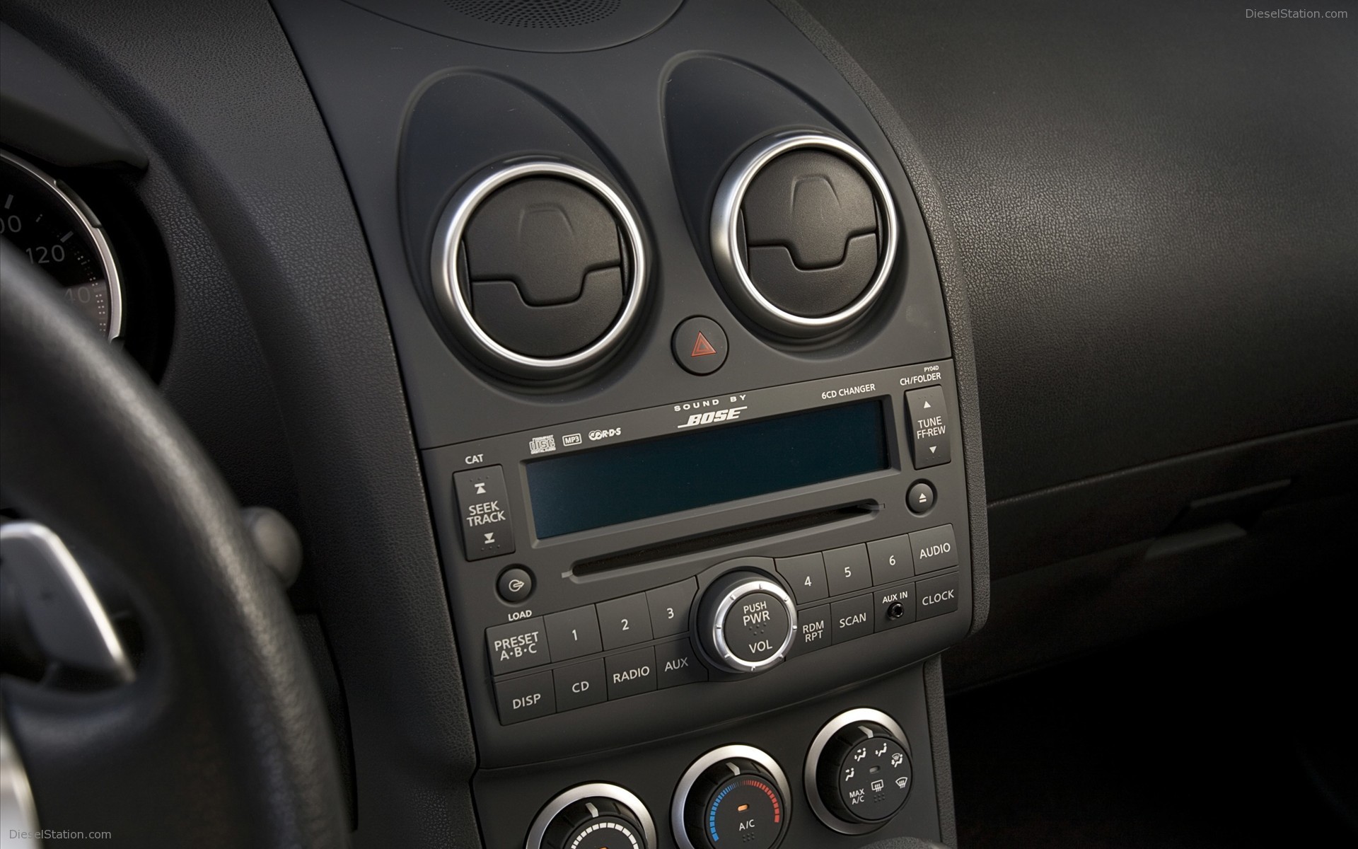 Nissan Rogue 2010