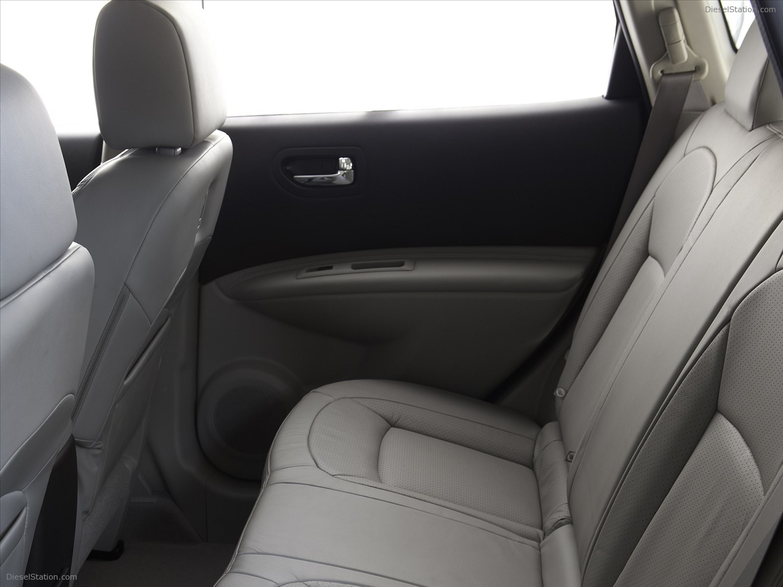Nissan Rogue 2012