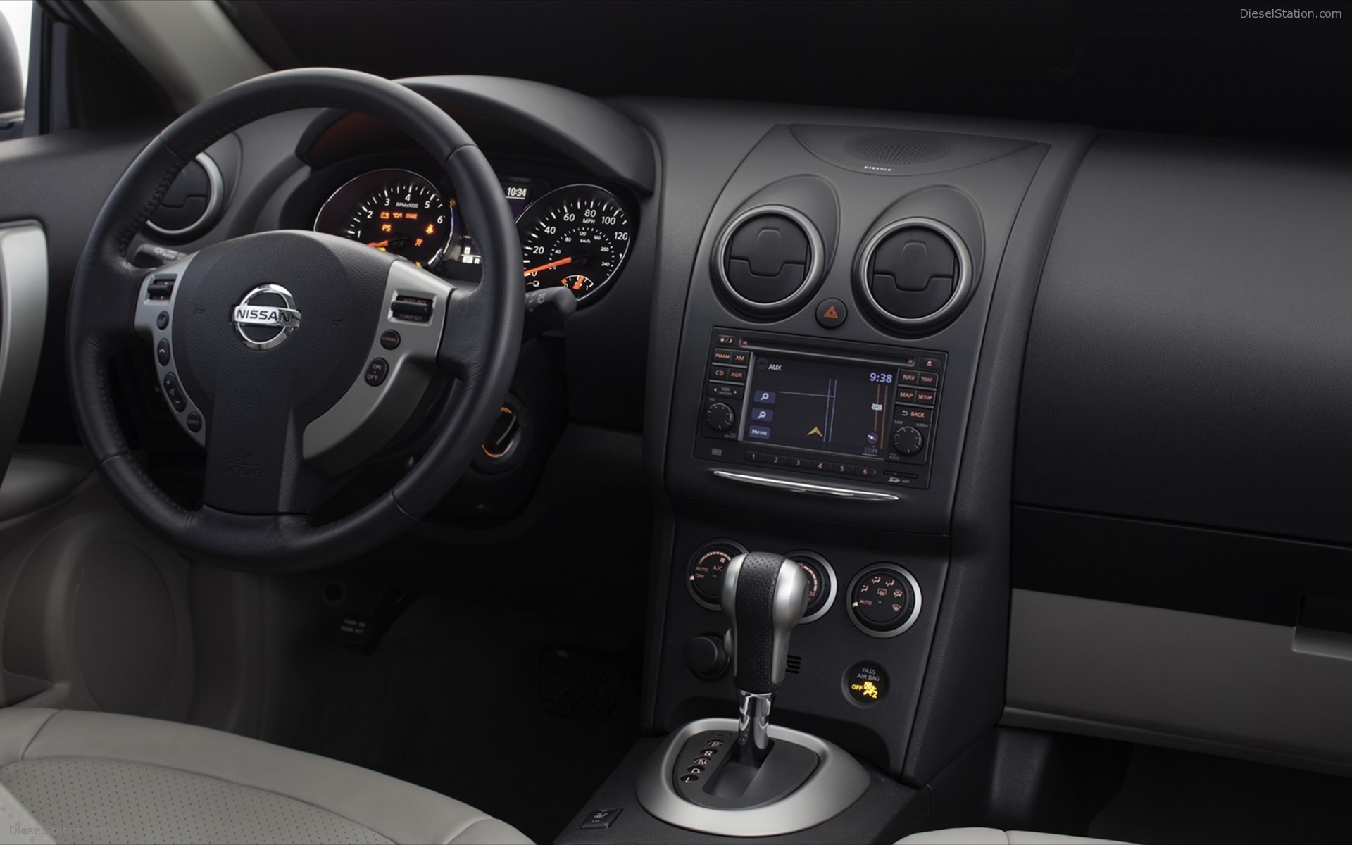Nissan Rogue 2012