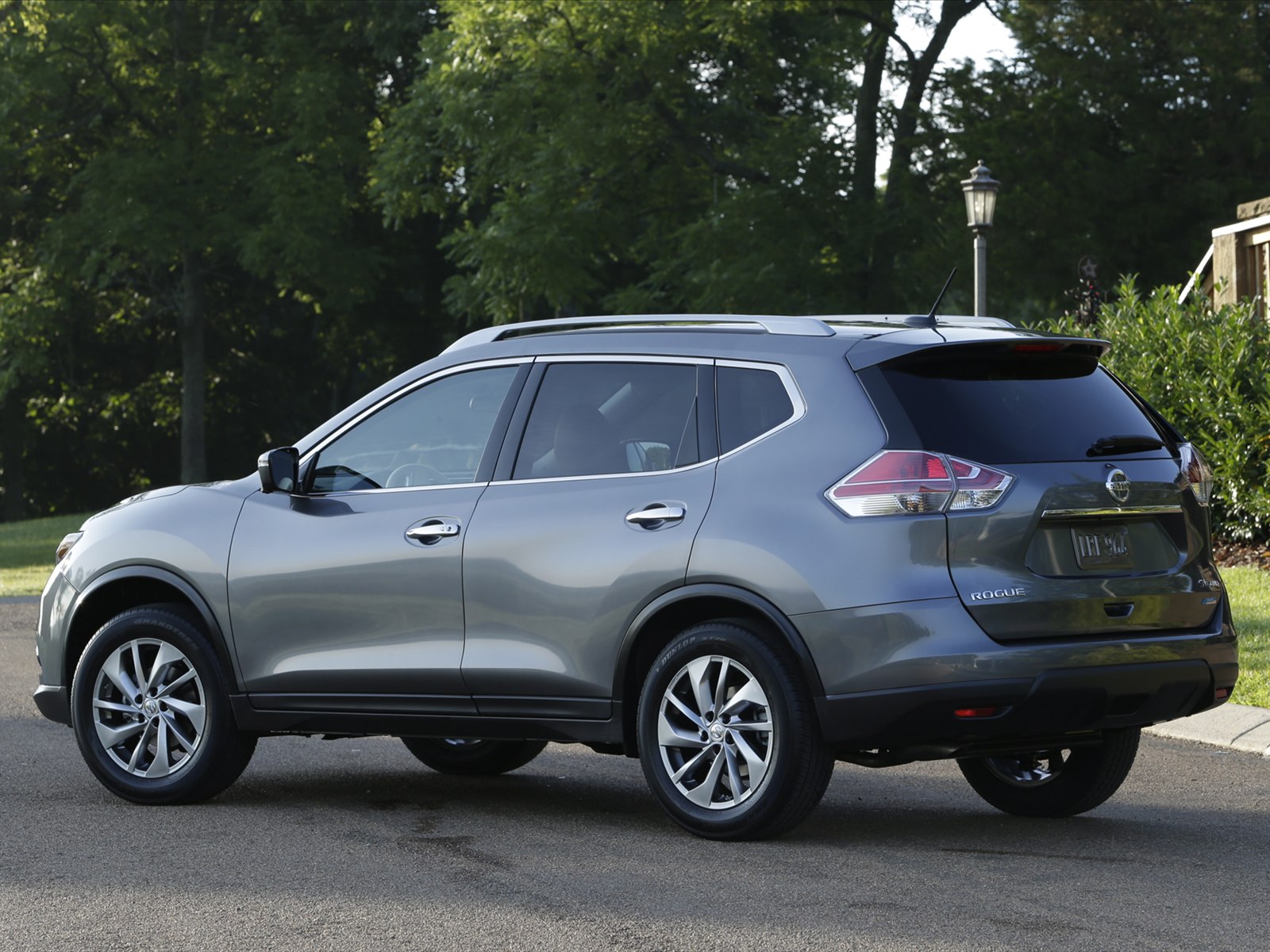 Nissan Rogue 2014