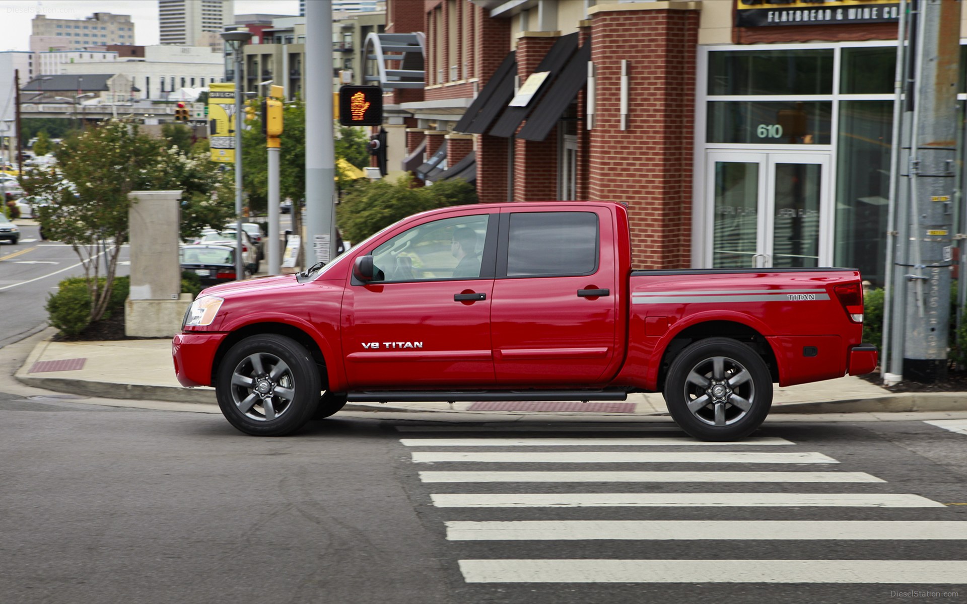 Nissan Titan 2012