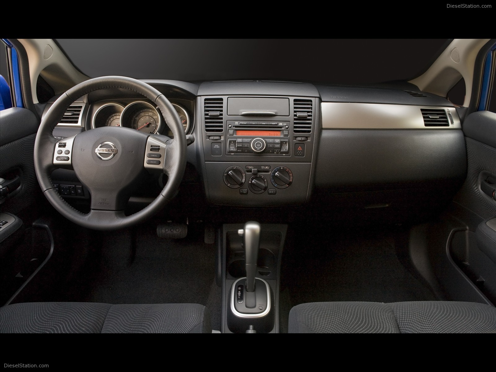 Nissan Versa 1.6 2010