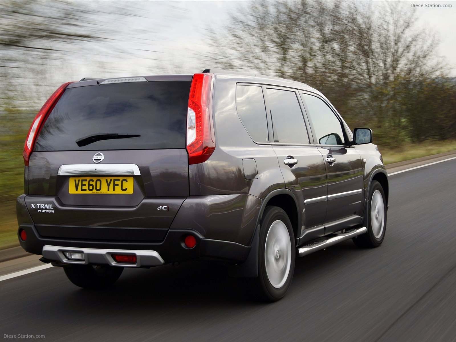 Nissan X Trail Platinum Edition 2012