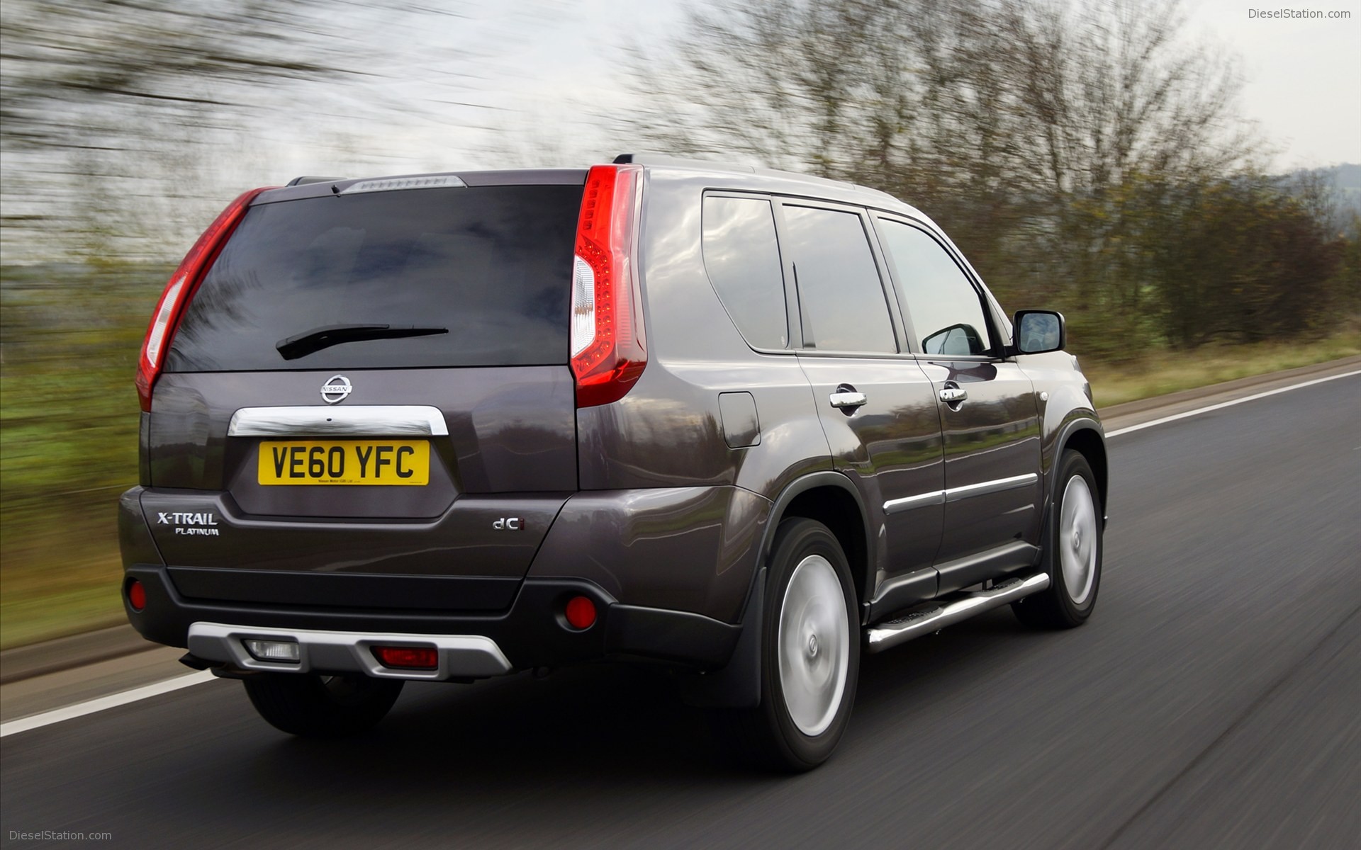 Nissan X Trail Platinum Edition 2012