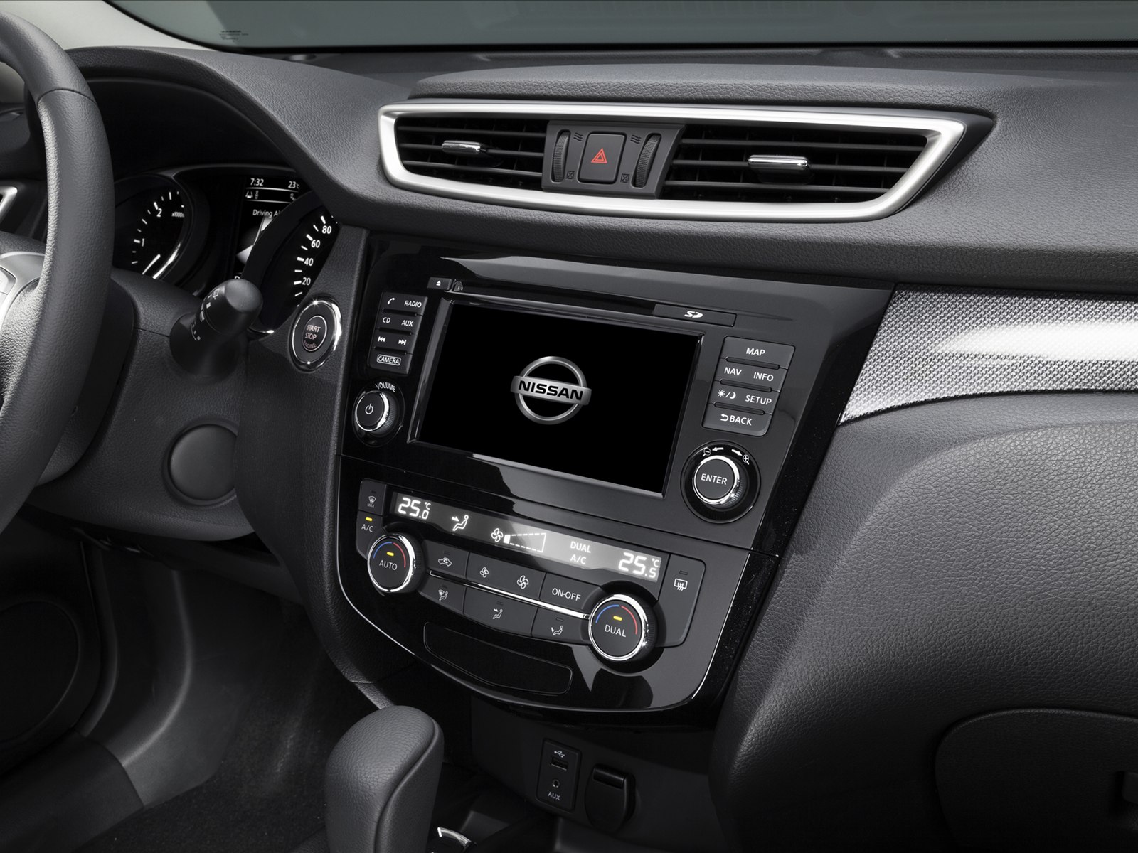 Nissan X-Trail 2014