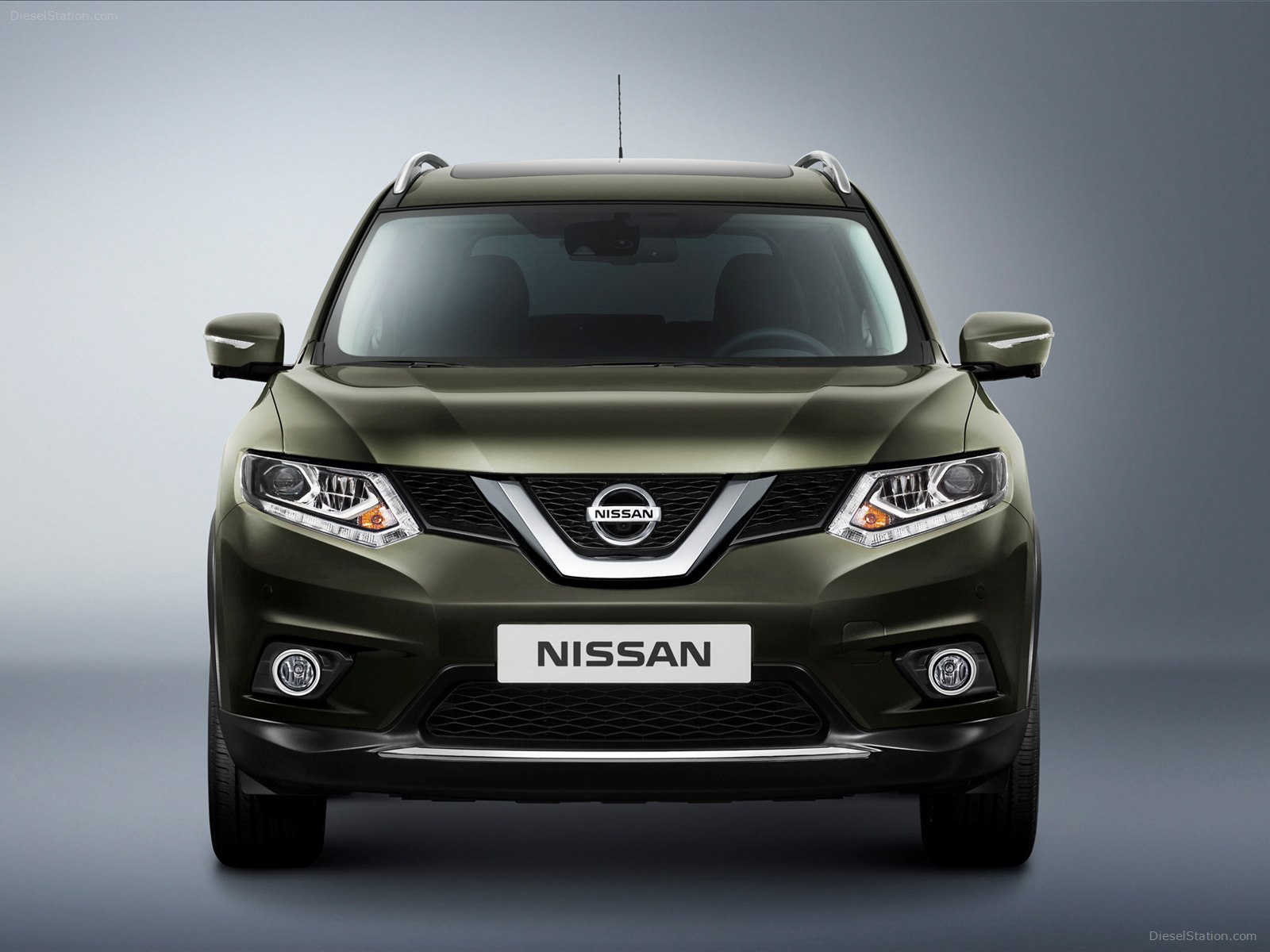 Nissan X-Trail 2015
