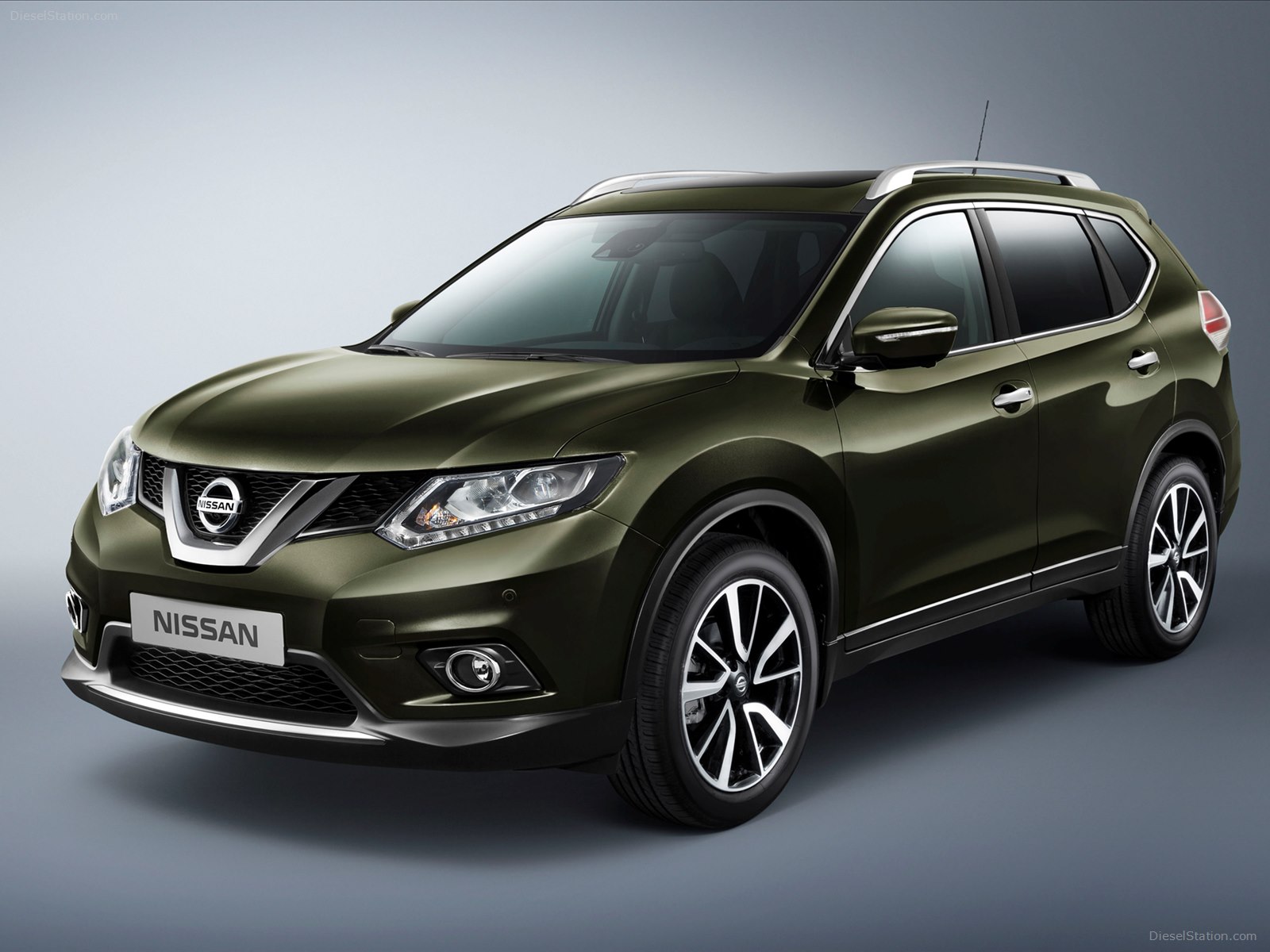 Nissan X-Trail 2015