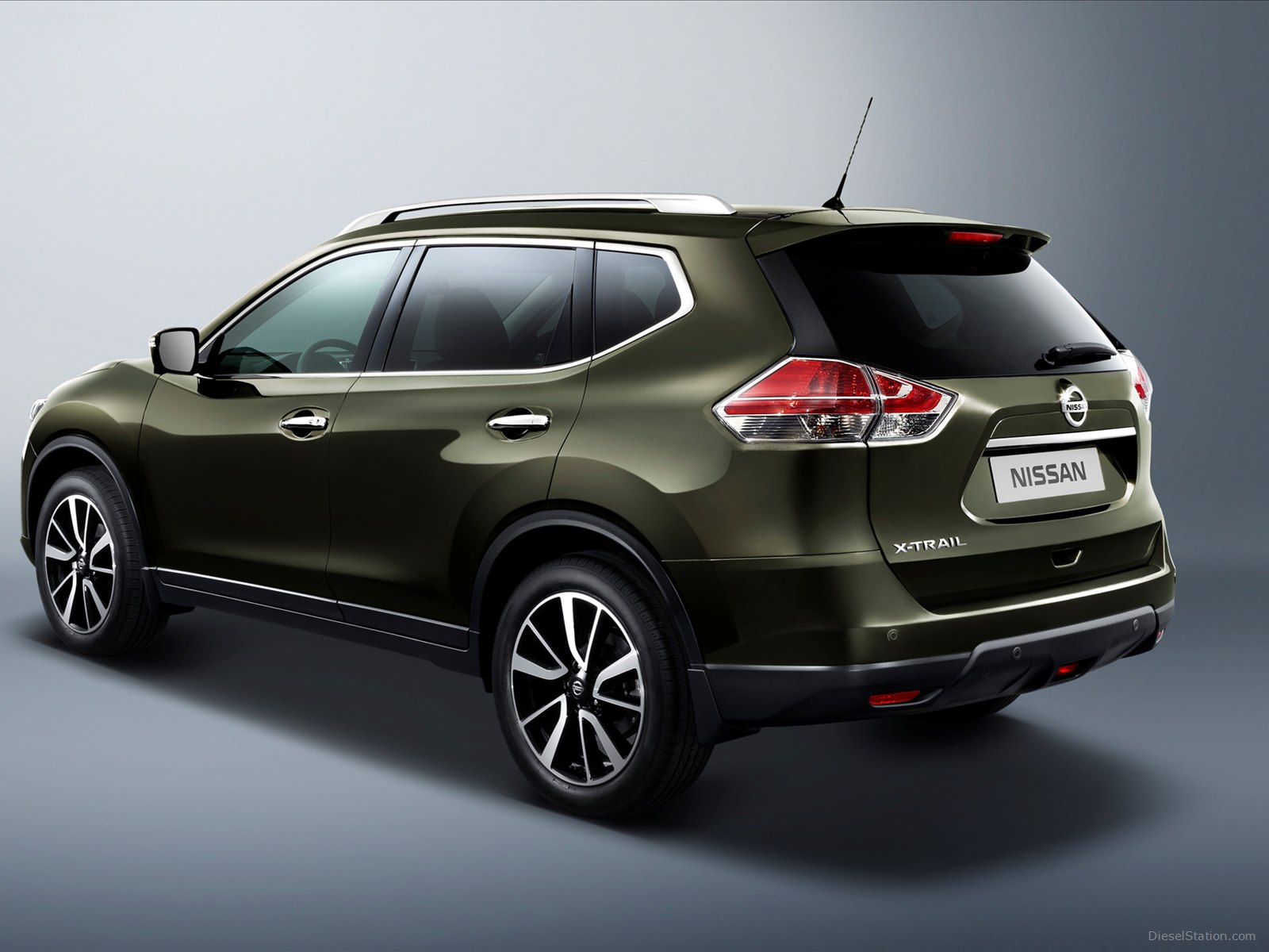 Nissan X-Trail 2015