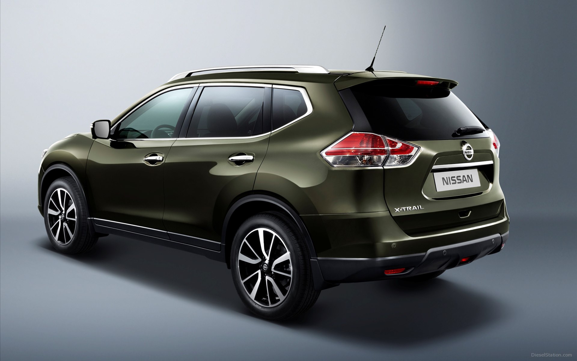 Nissan X-Trail 2015