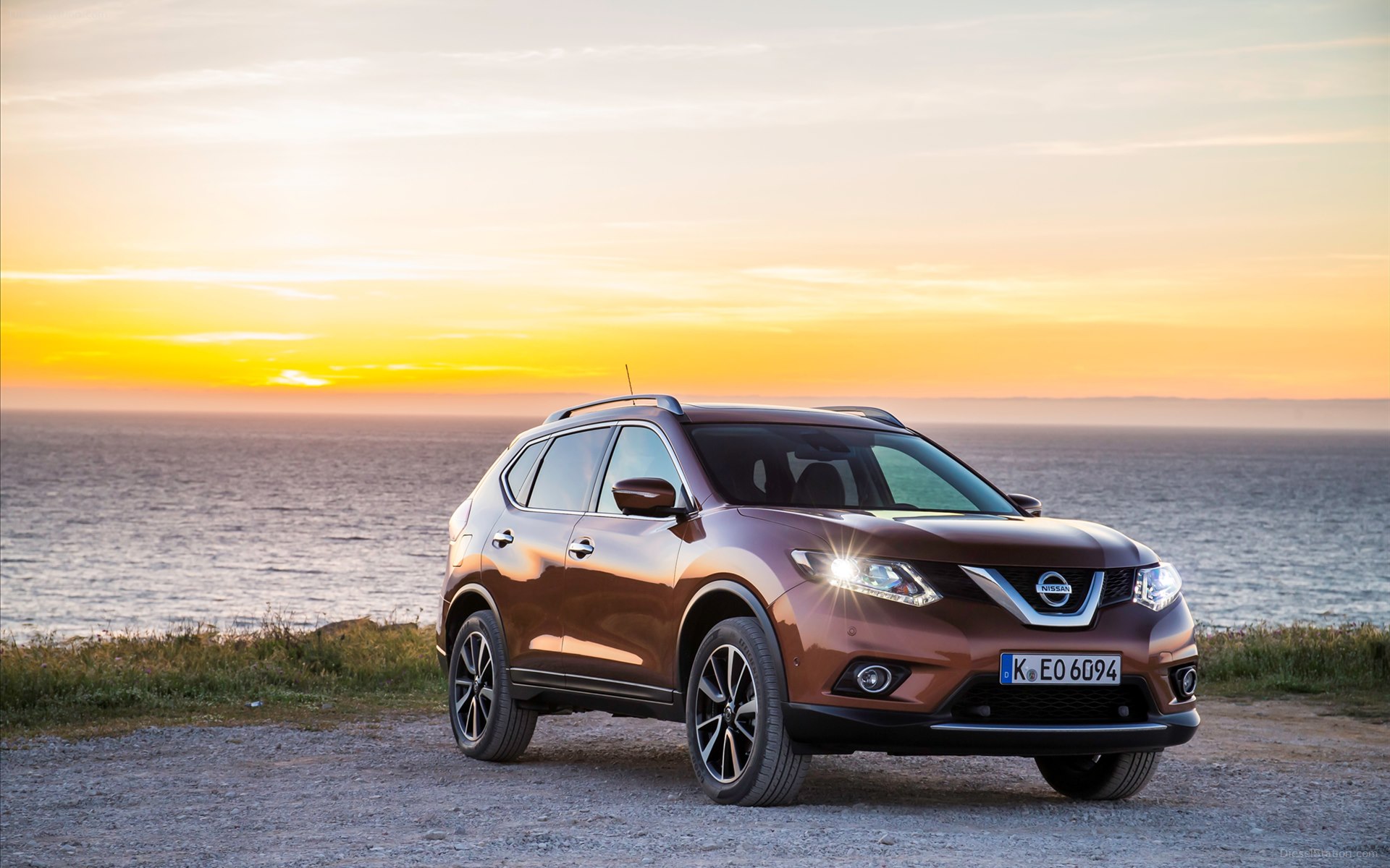 Ис сон. Nissan x-Trail 2015. Nissan x-Trail 2017. Ниссан икстрейл 2015. Nissan x-Trail 2014.