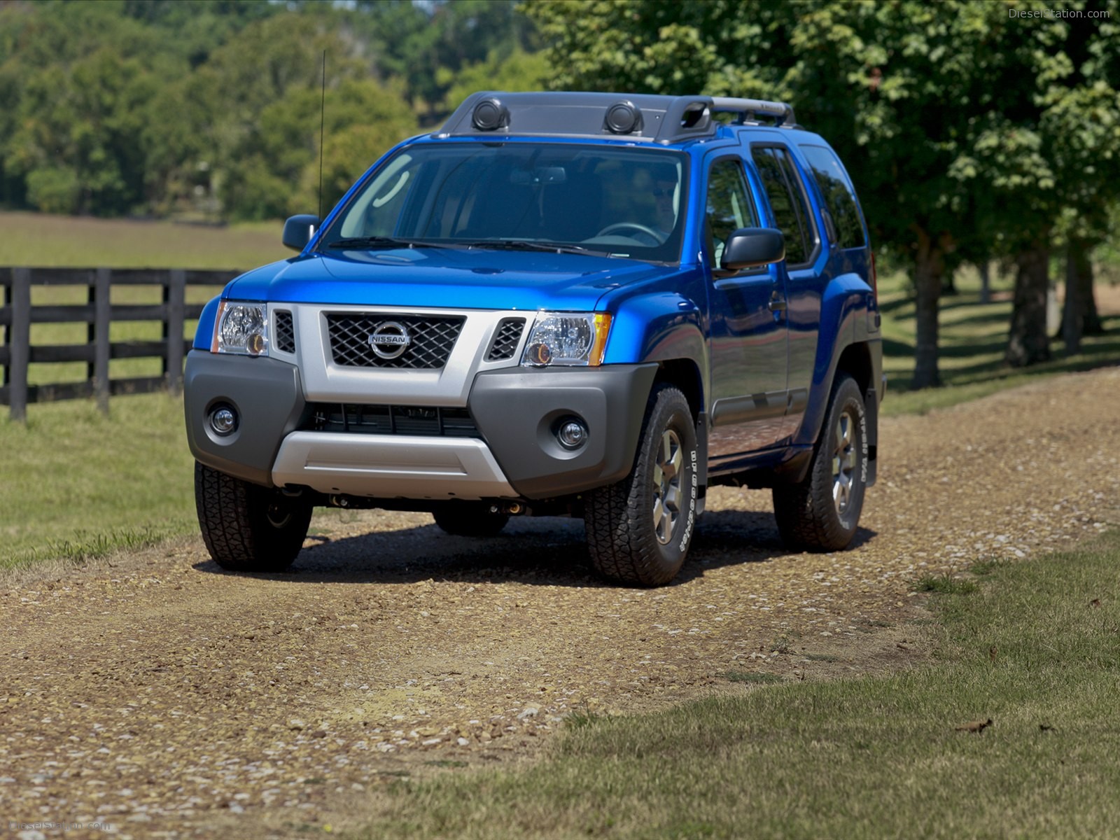 Nissan Xterra  2012