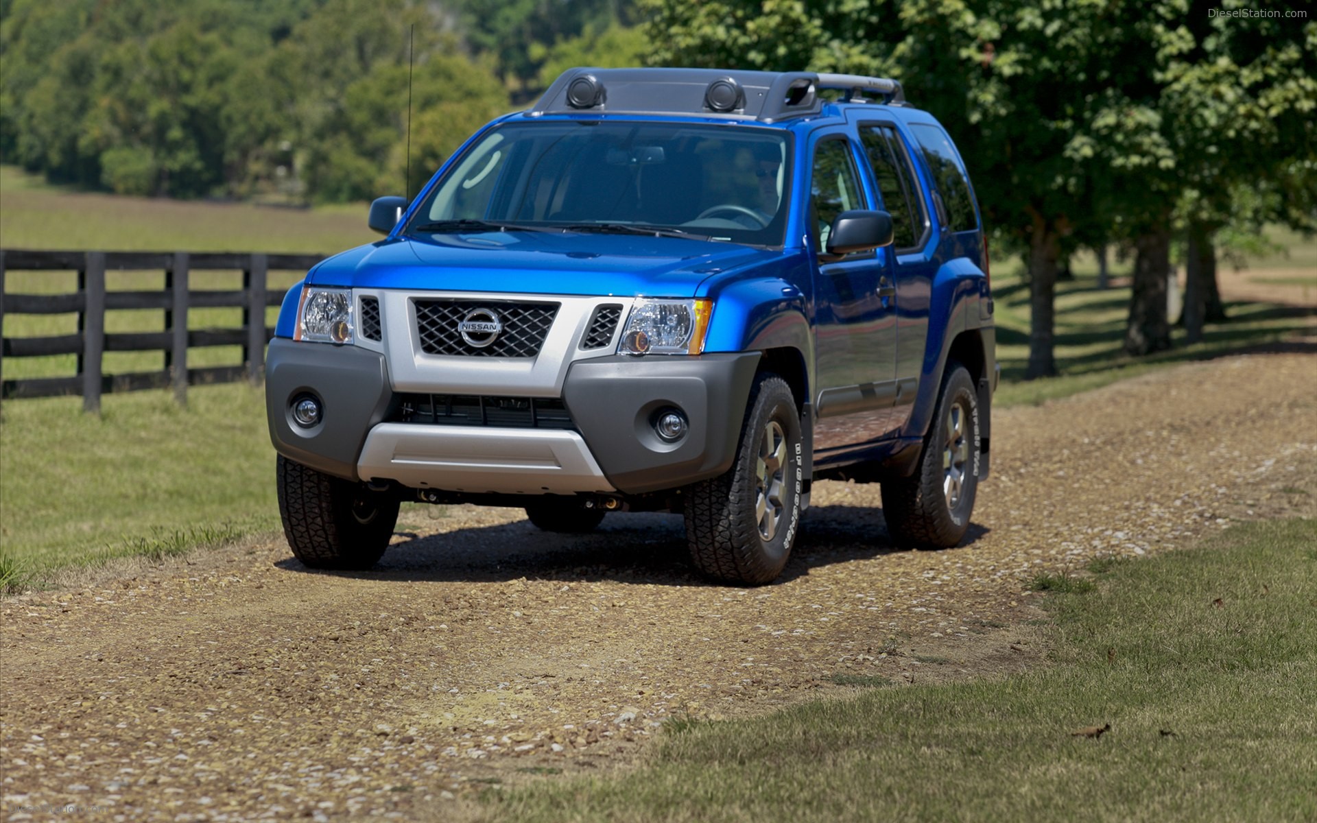 Nissan Xterra  2012