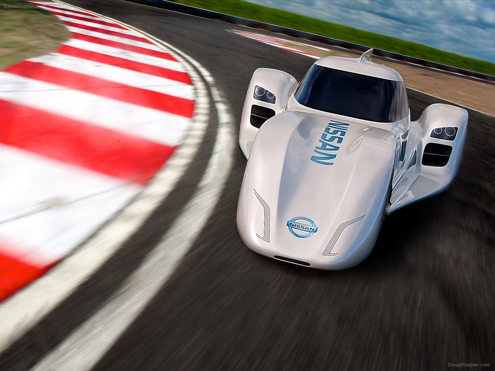 Nissan ZEOD RC 2014