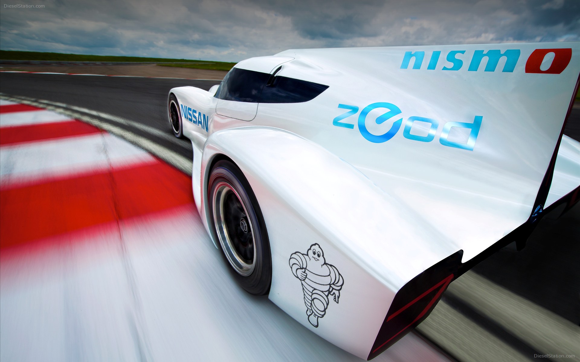 Nissan ZEOD RC 2014
